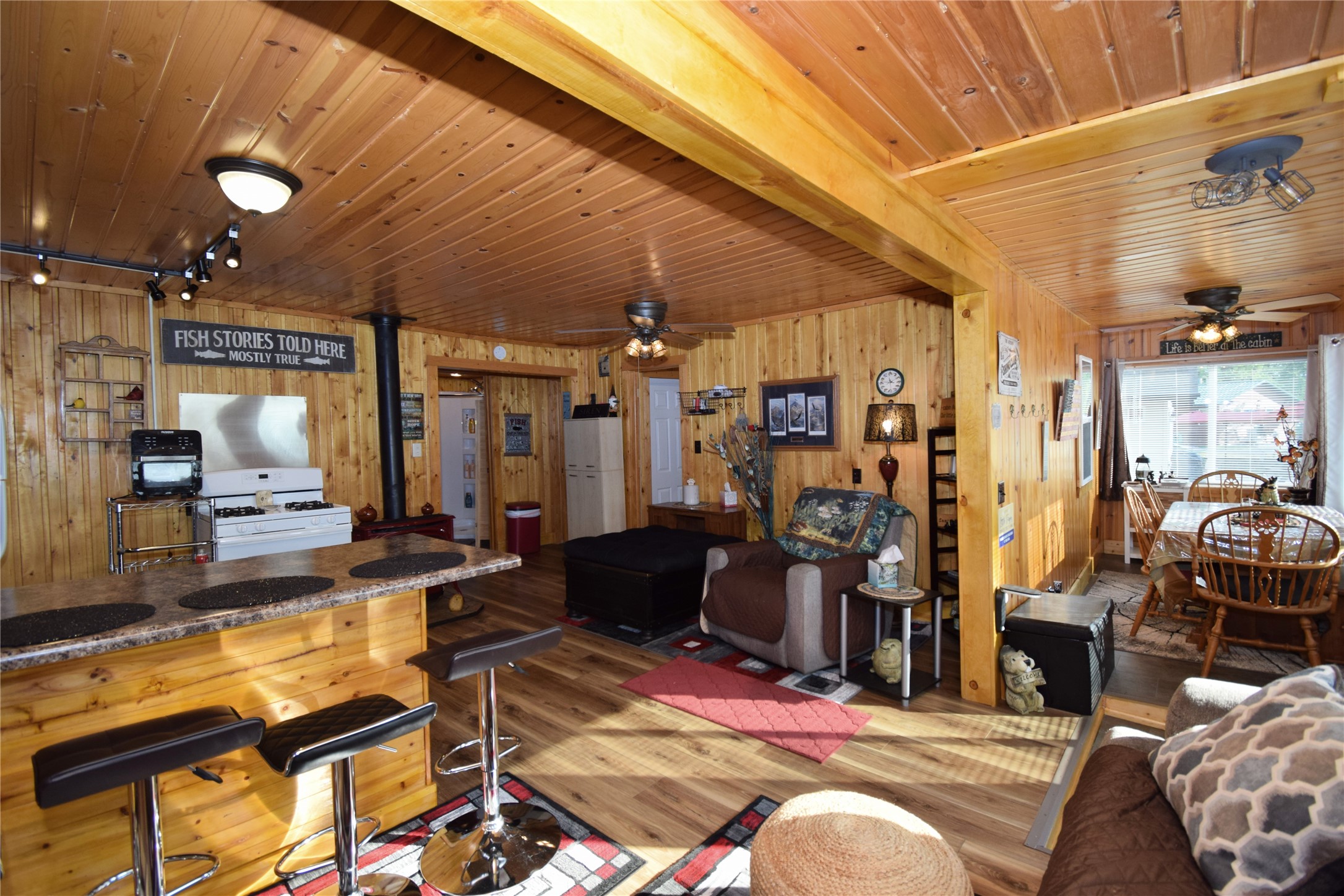 6587 Blue Heron Bay Drive Property Photo 13