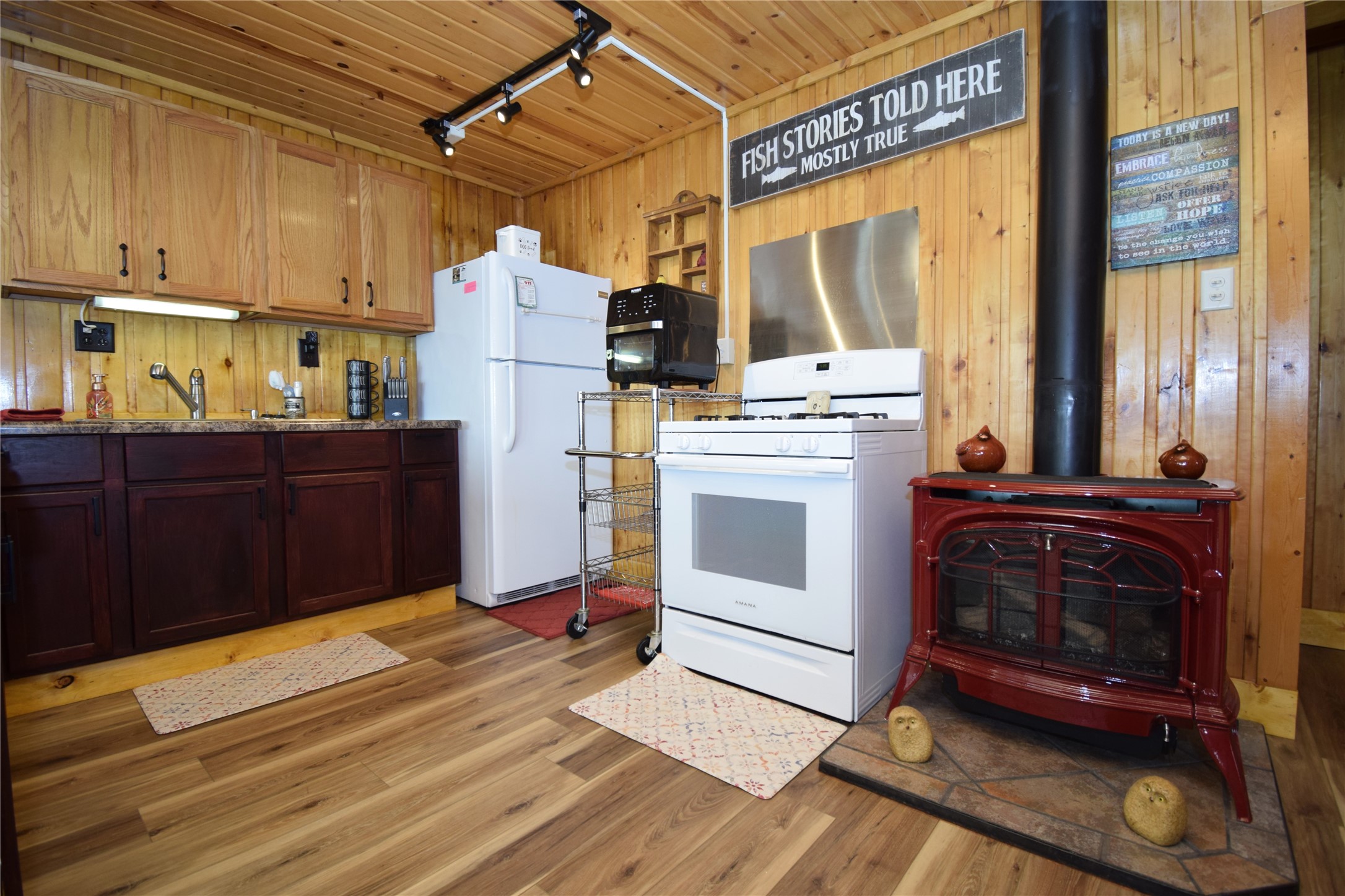 6587 Blue Heron Bay Drive Property Photo 17