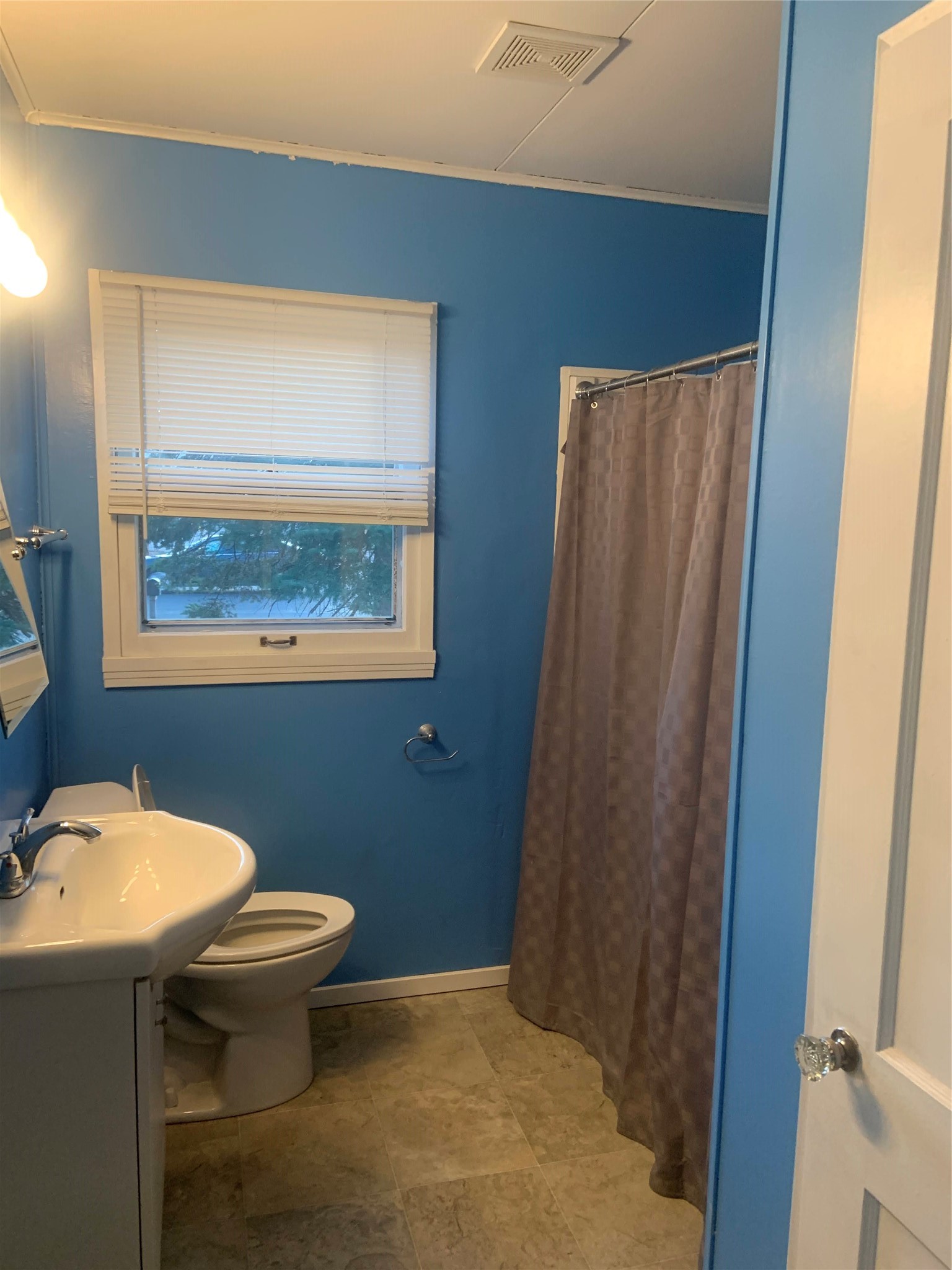 1518 Starr Avenue Property Photo 12