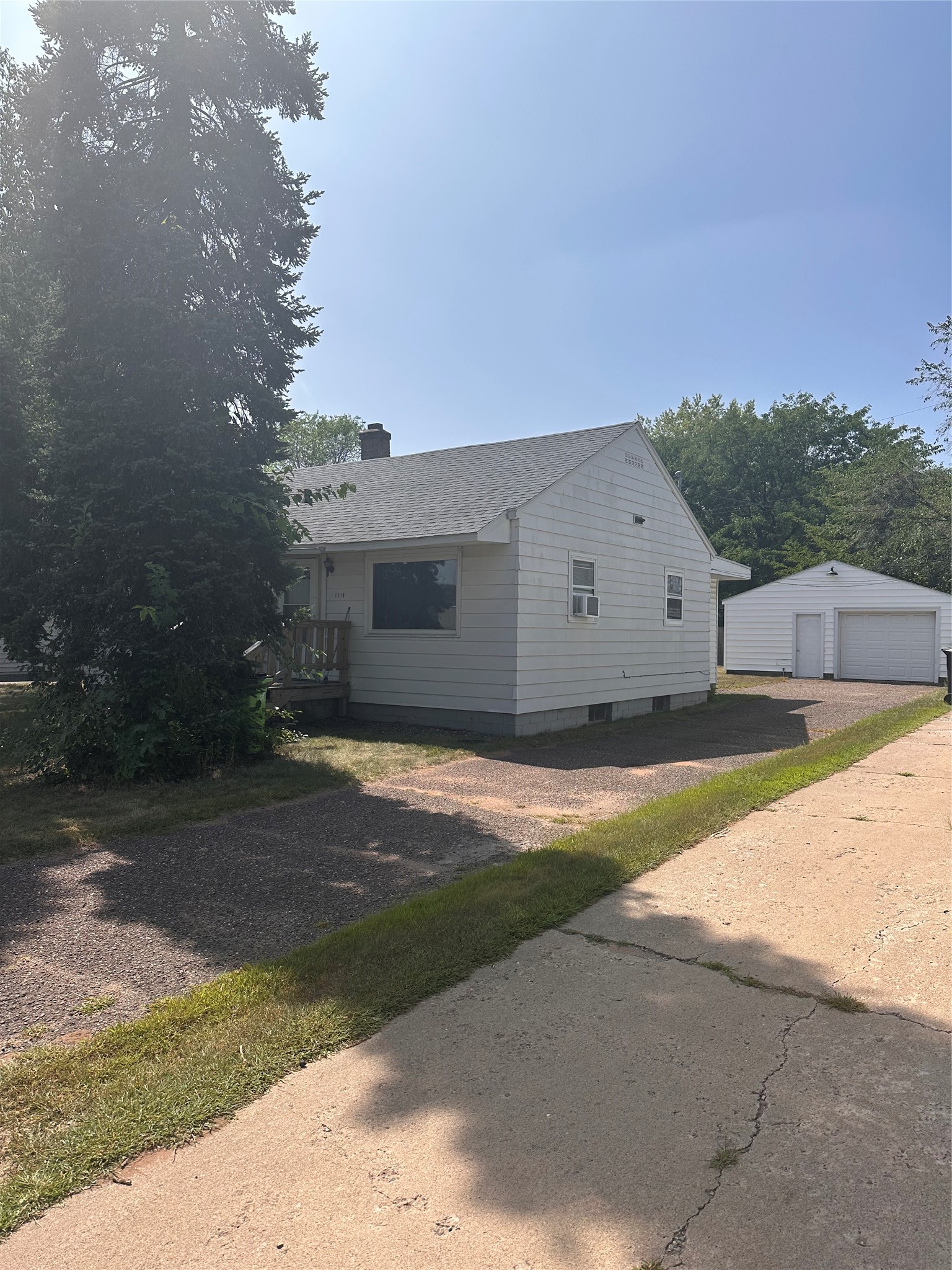 1518 Starr Avenue Property Photo 15