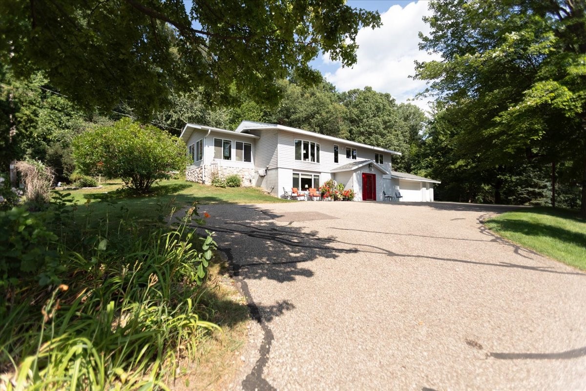 N4438 County Road Y Property Photo 2