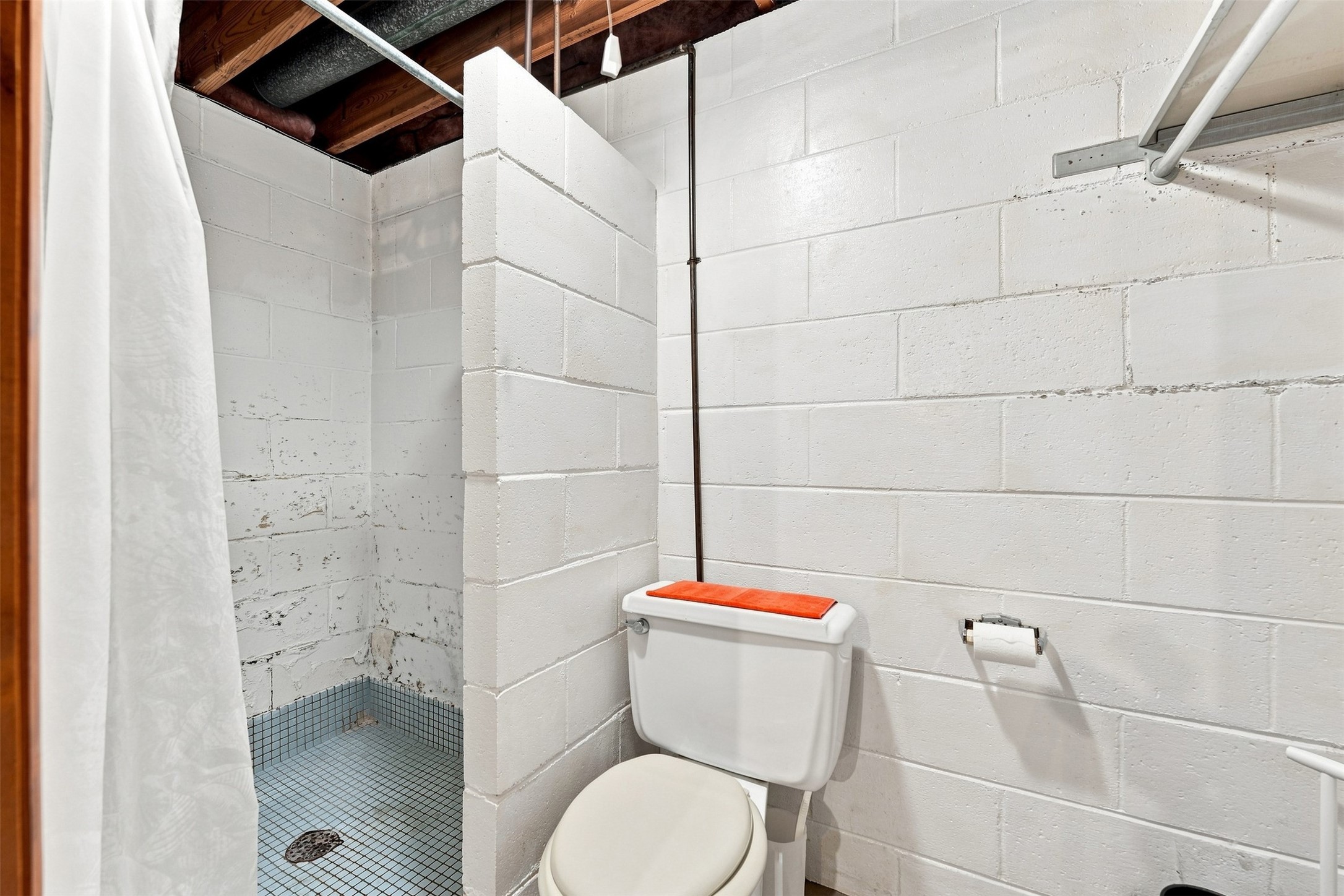1002 Leonard Drive Property Photo 24