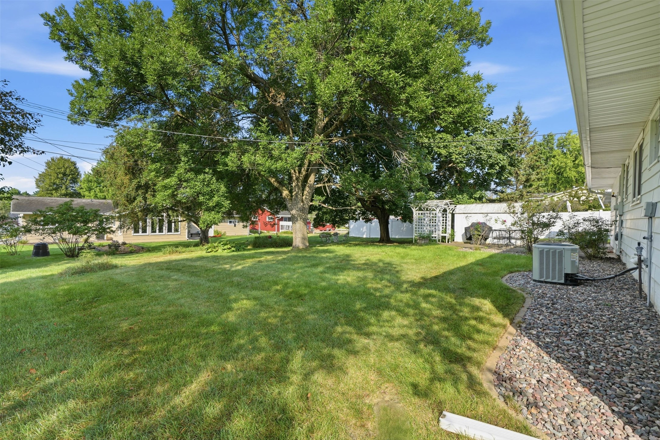 1002 Leonard Drive Property Photo 27
