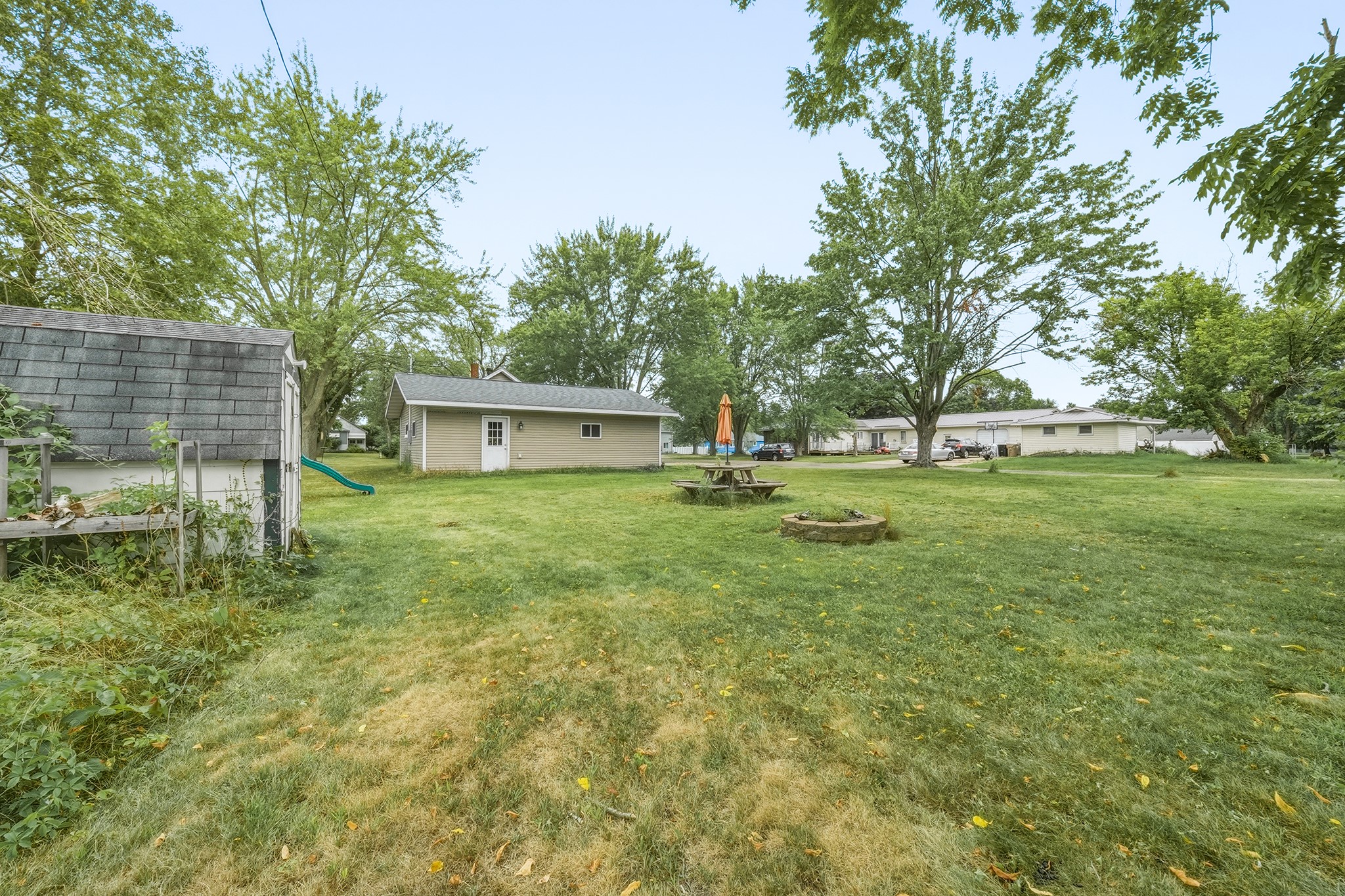 479 Irvine Street Property Photo 9