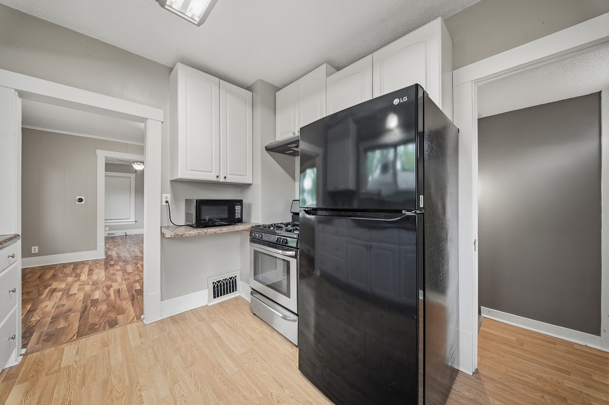479 Irvine Street Property Photo 23