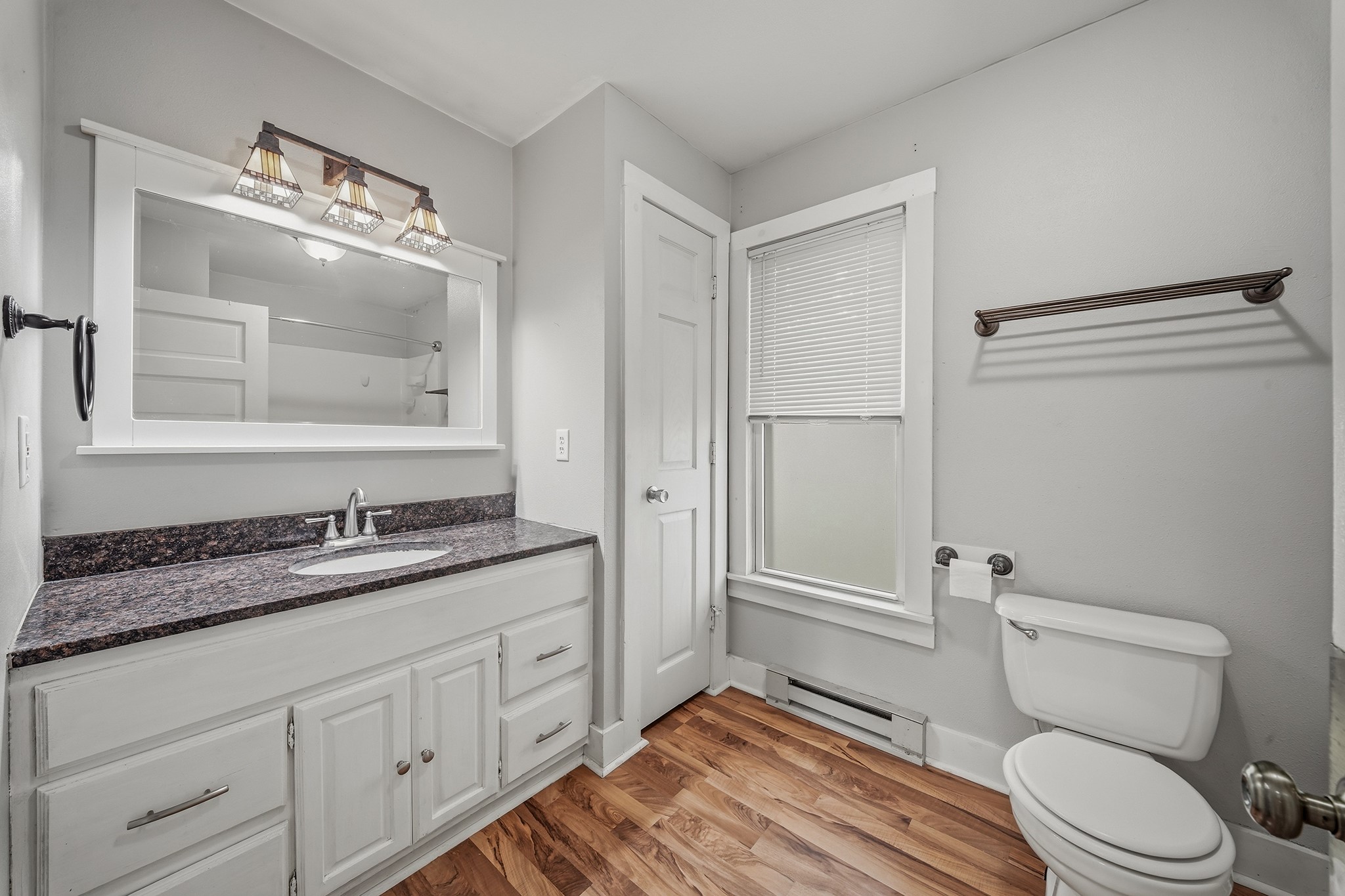 479 Irvine Street Property Photo 29