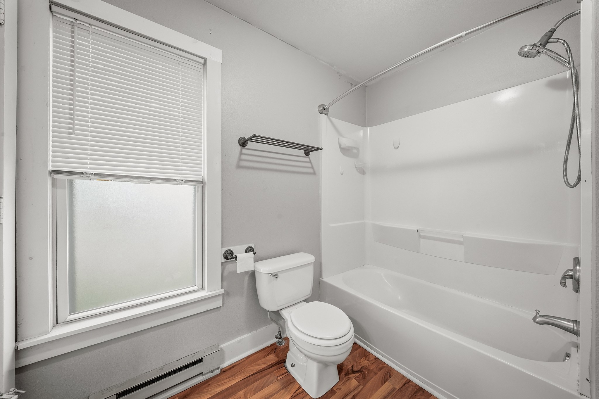 479 Irvine Street Property Photo 30