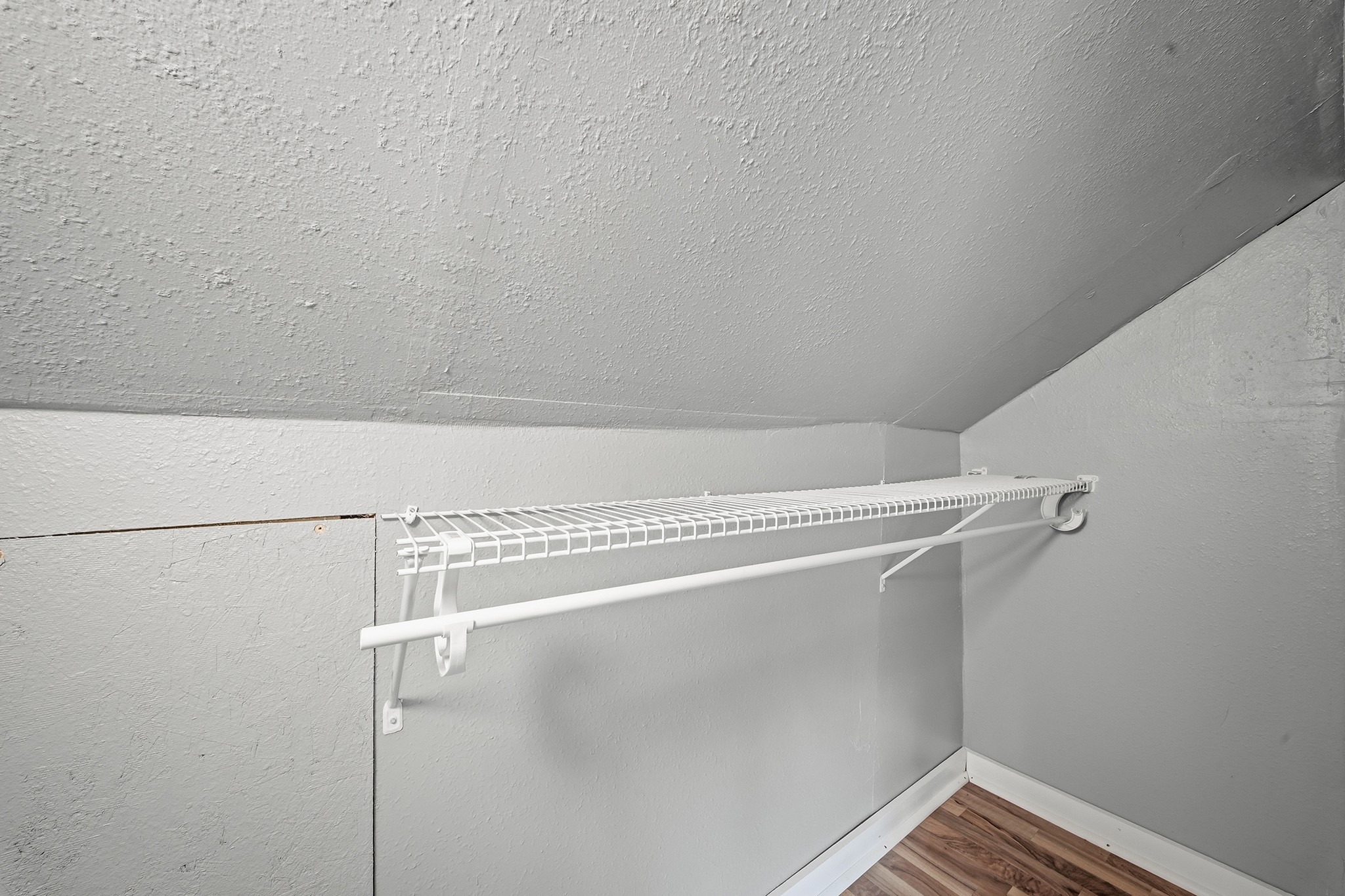 479 Irvine Street Property Photo 36