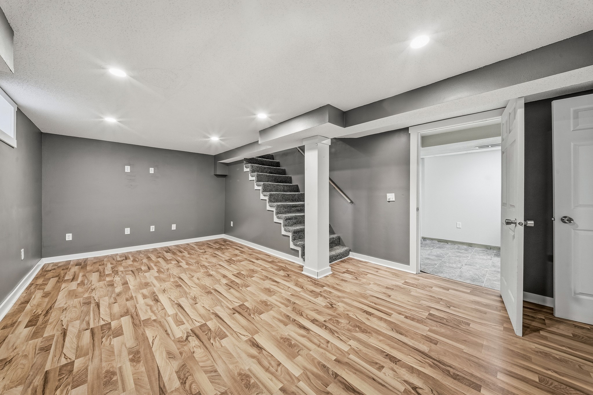 479 Irvine Street Property Photo 39