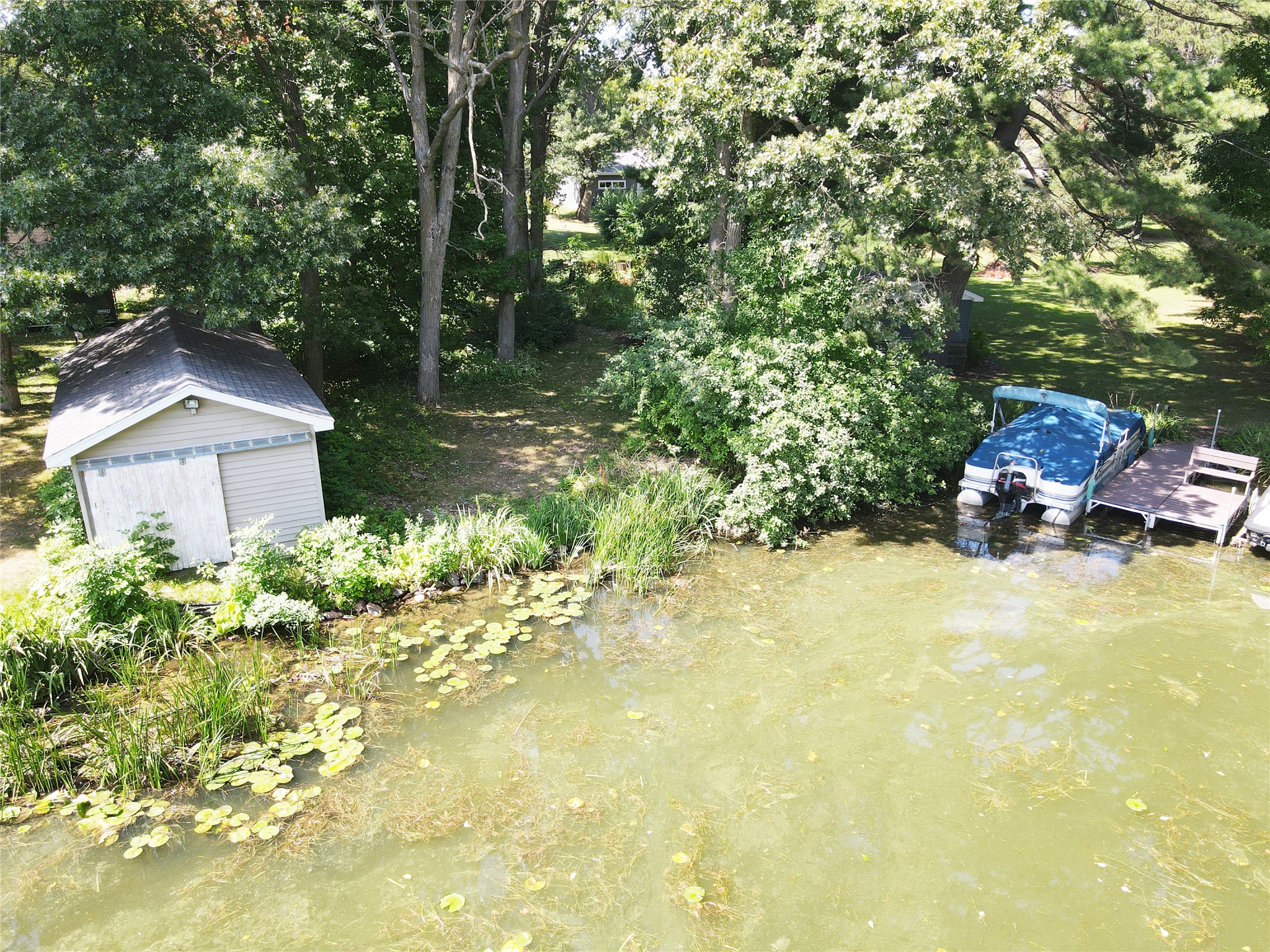 1105 Bayview Avenue Property Photo 28