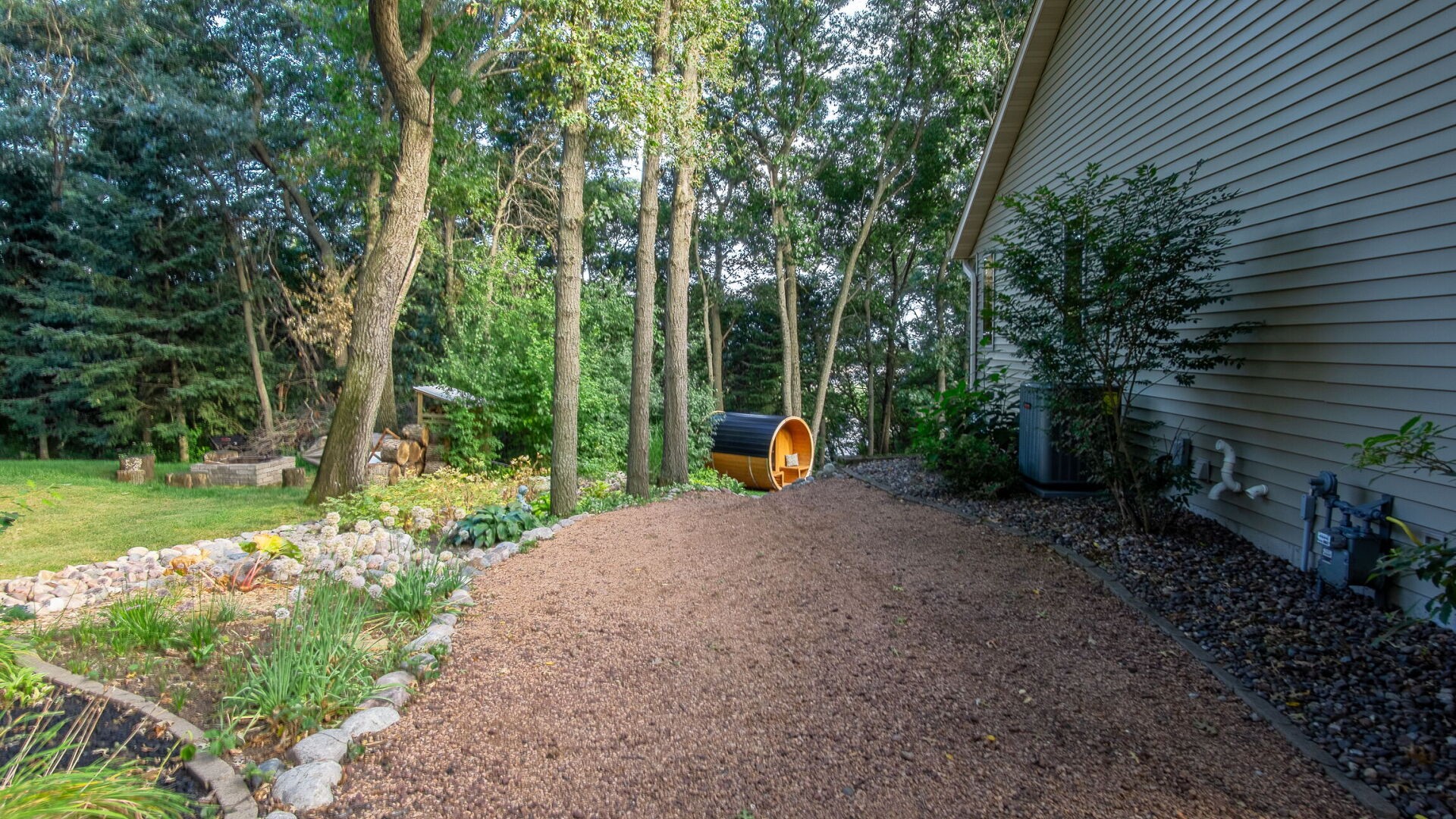 2111 High Point Drive Property Photo 4