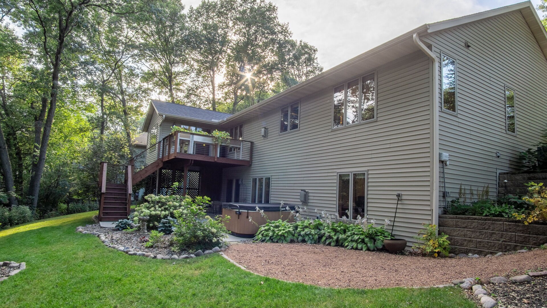 2111 High Point Drive Property Photo 6