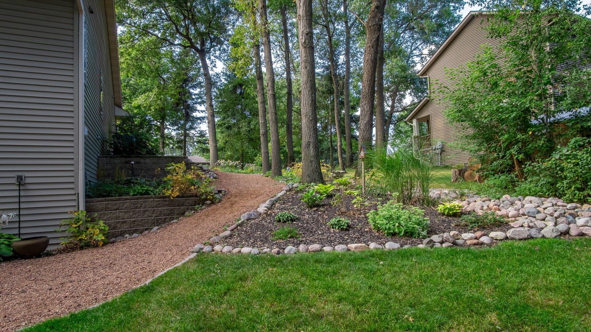 2111 High Point Drive Property Photo 18