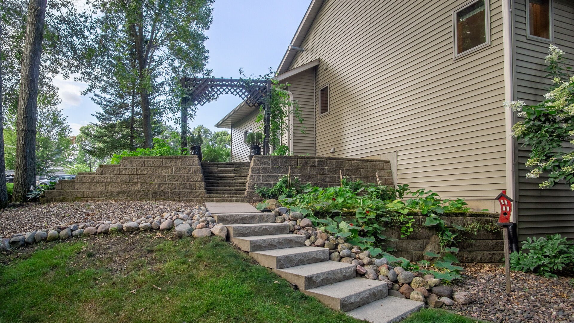 2111 High Point Drive Property Photo 20