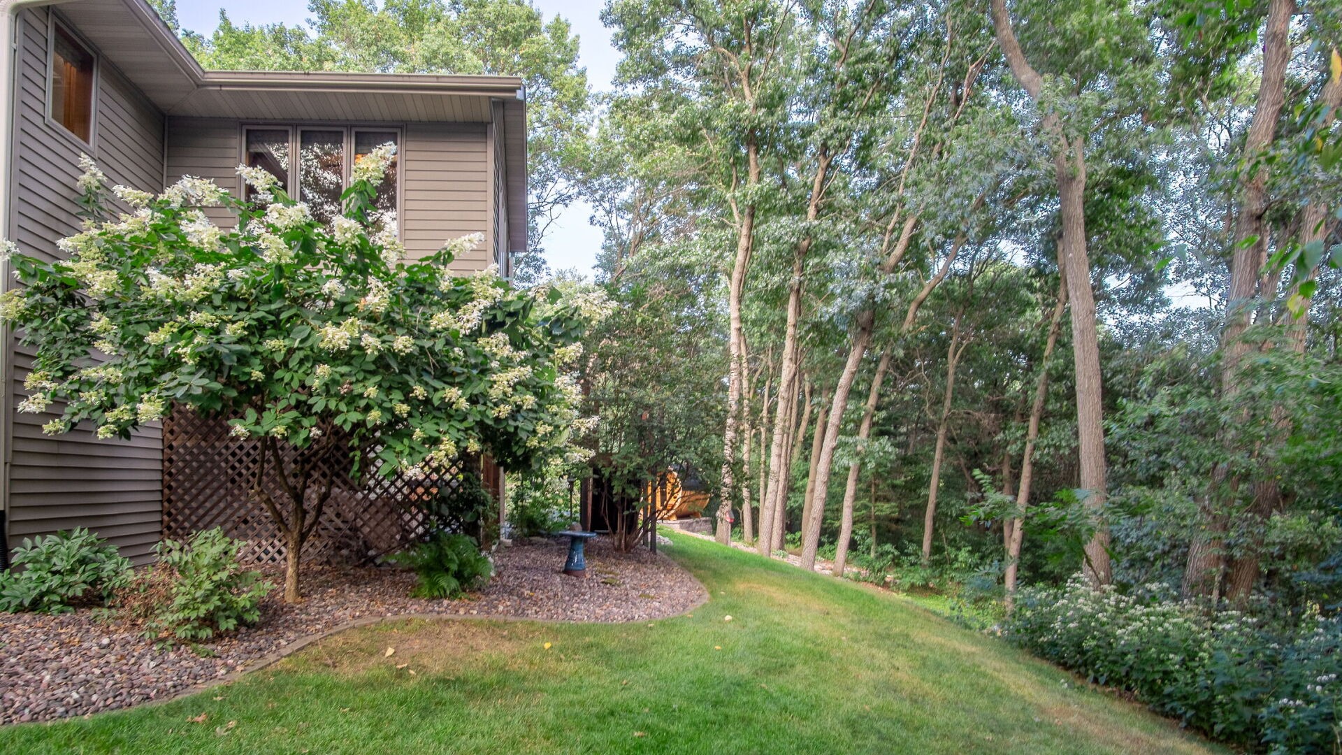 2111 High Point Drive Property Photo 21