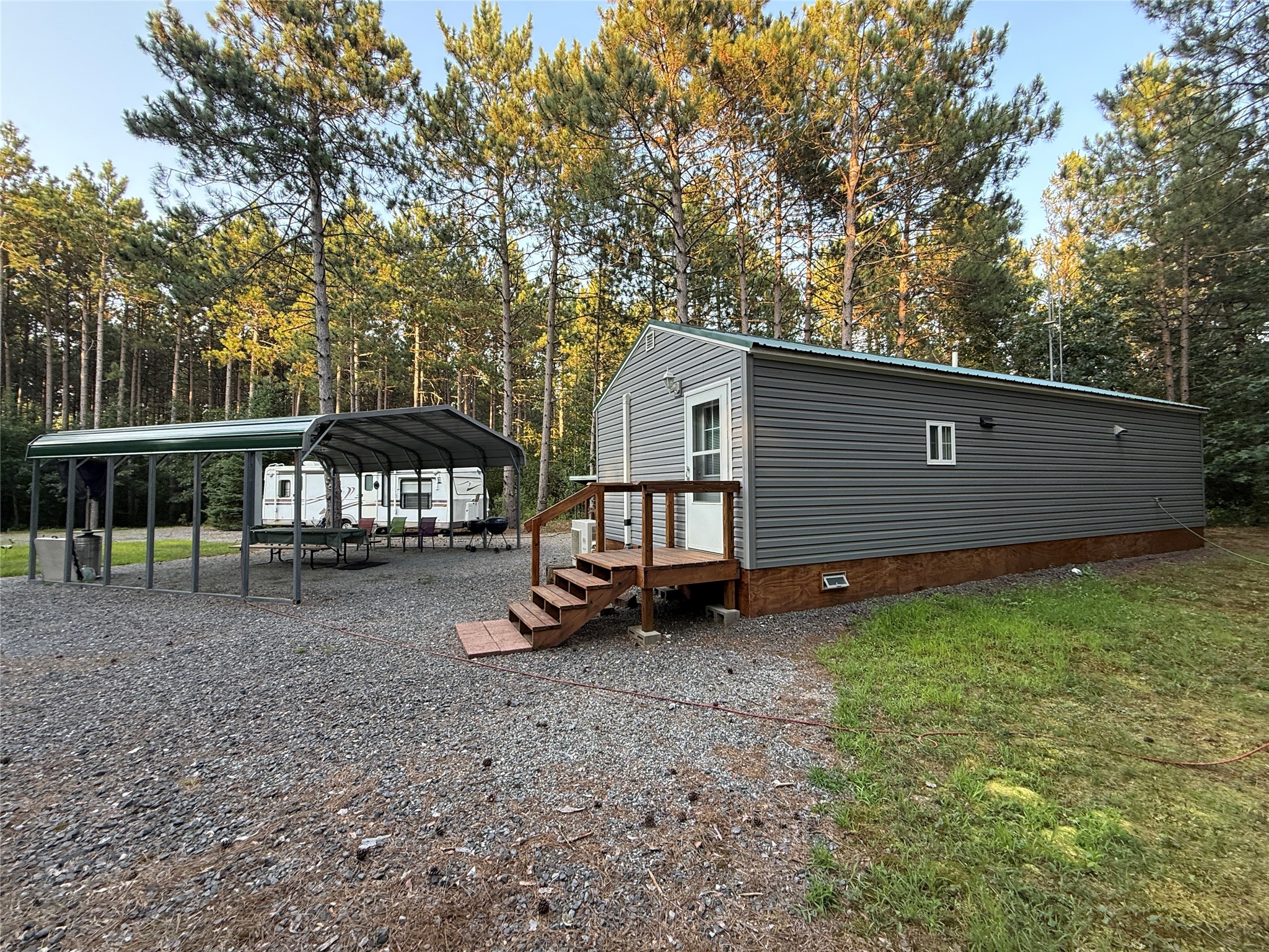 W8560 Oak Ridge Road Property Photo 1