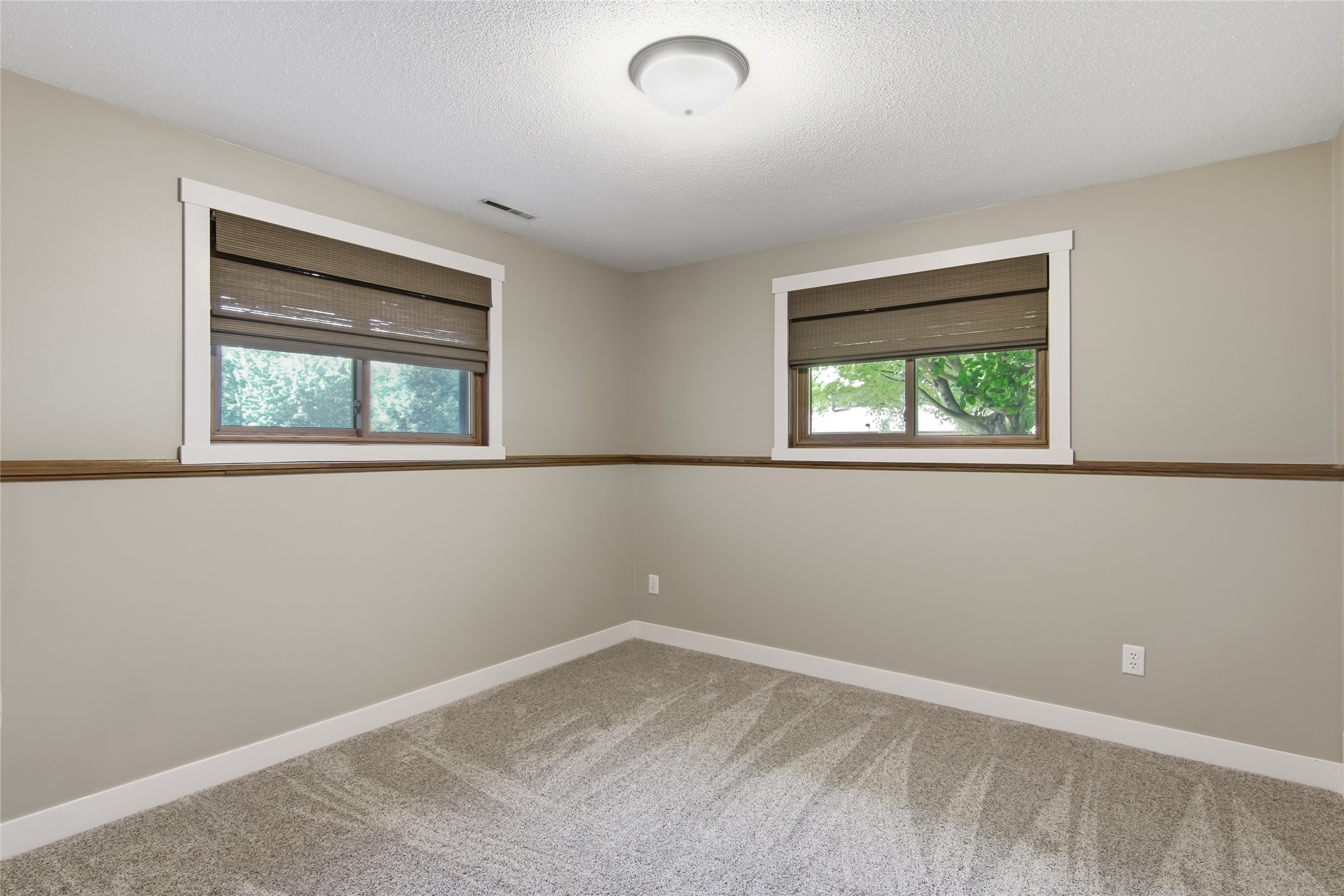 3721 Maywood Drive Property Photo 24