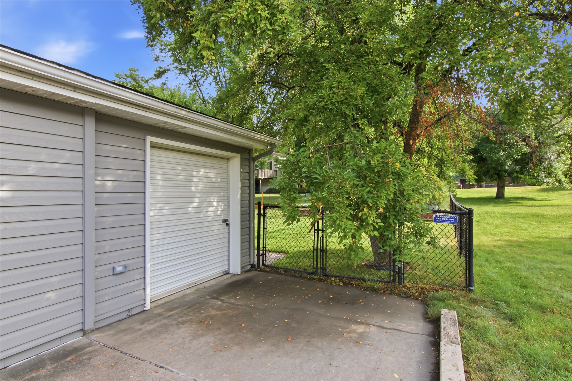 3721 Maywood Drive Property Photo 34