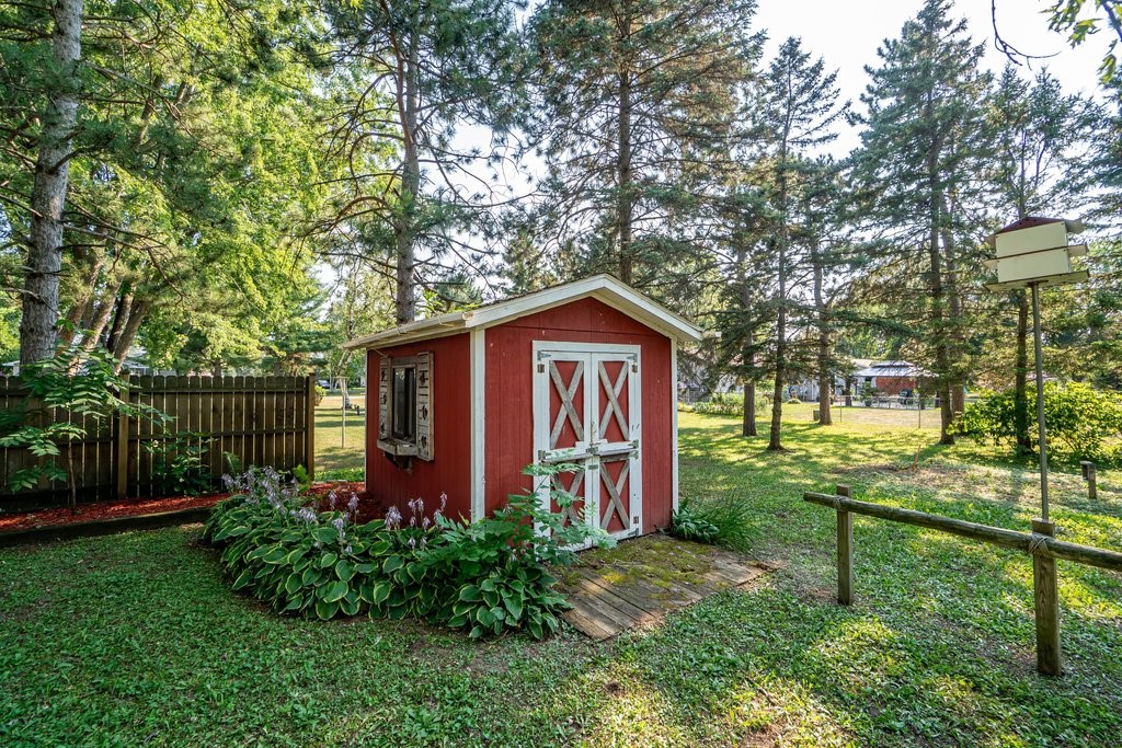 4450 County Highway P Property Photo 46