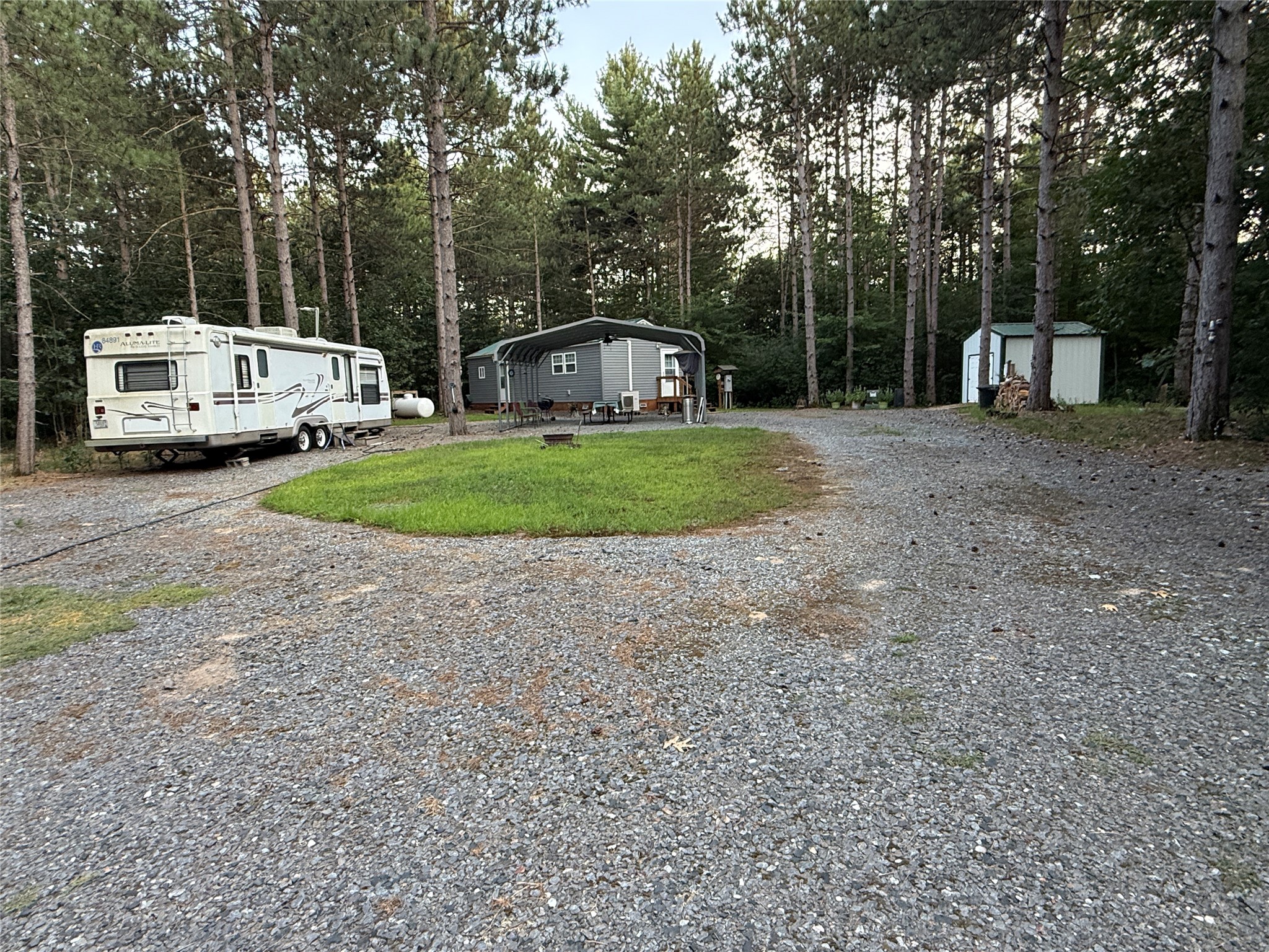 W8560 Oak Ridge Road Property Photo 1