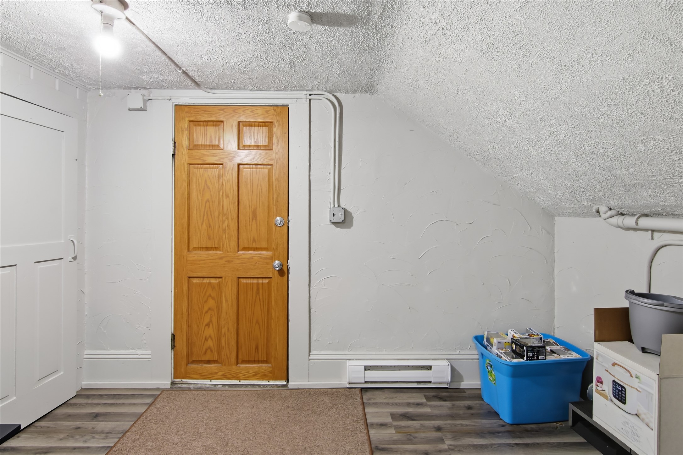 107 S Grove Street 1 & 2 Property Photo 41