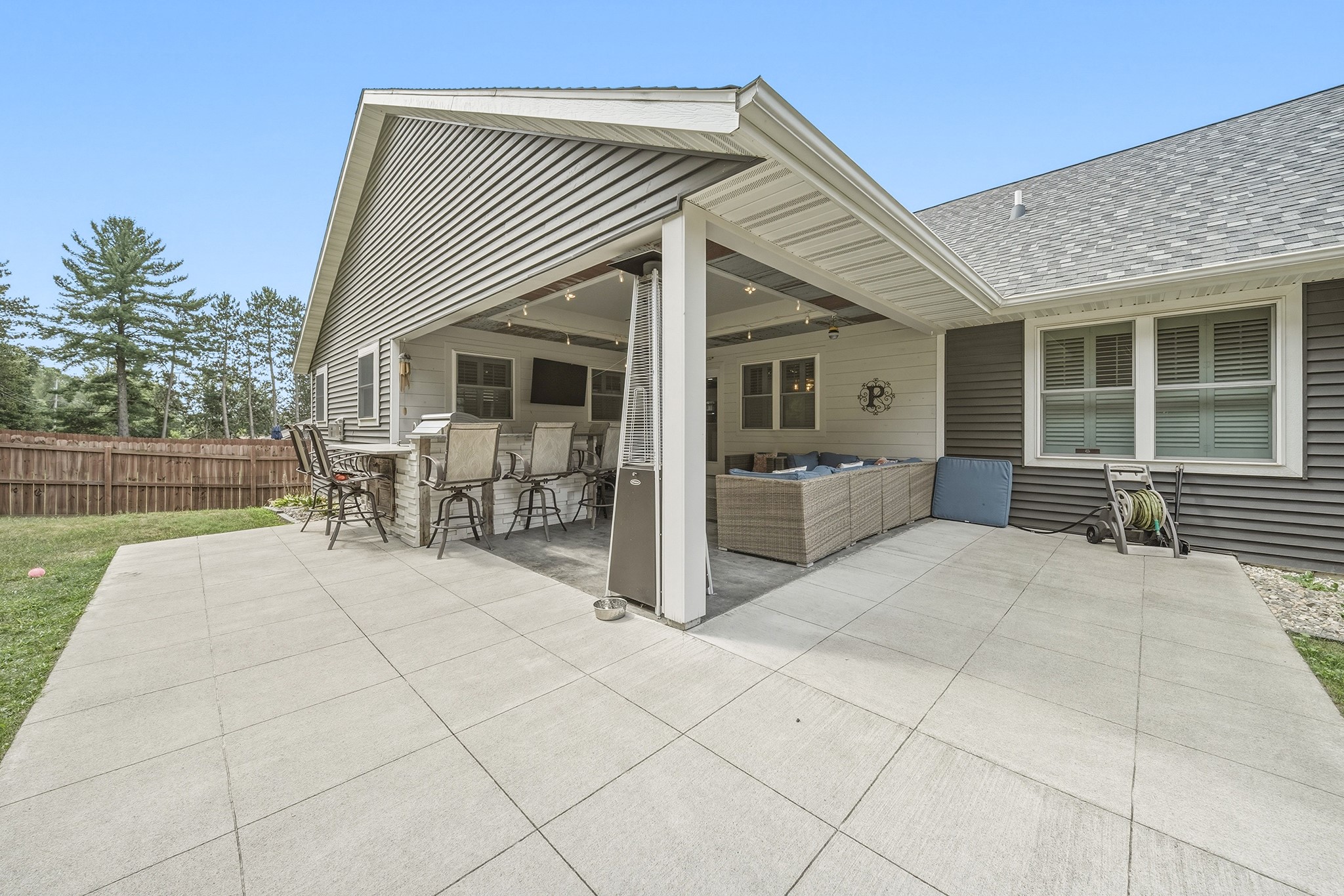 1201 Andover Avenue Property Photo 3