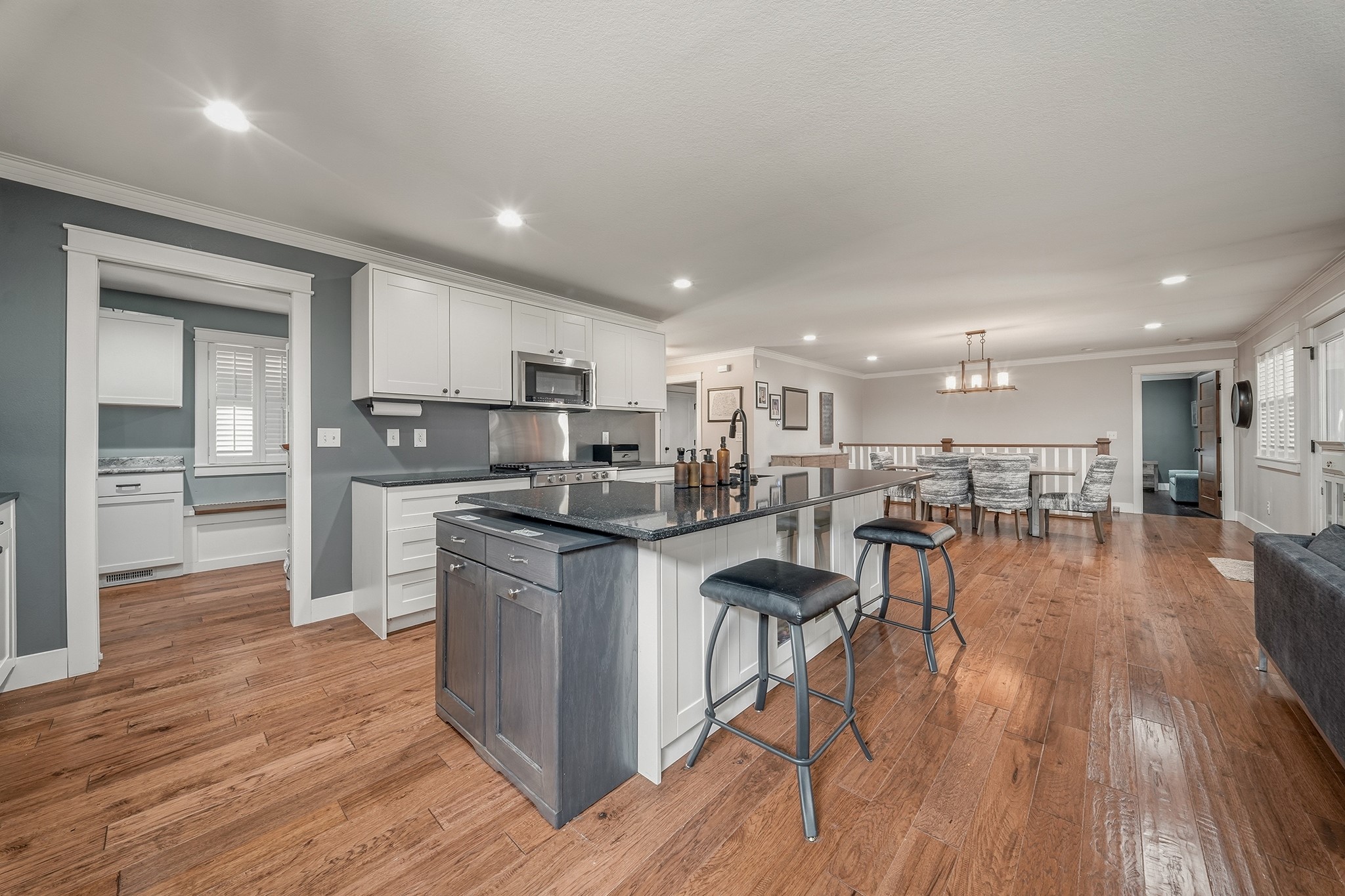 1201 Andover Avenue Property Photo 4