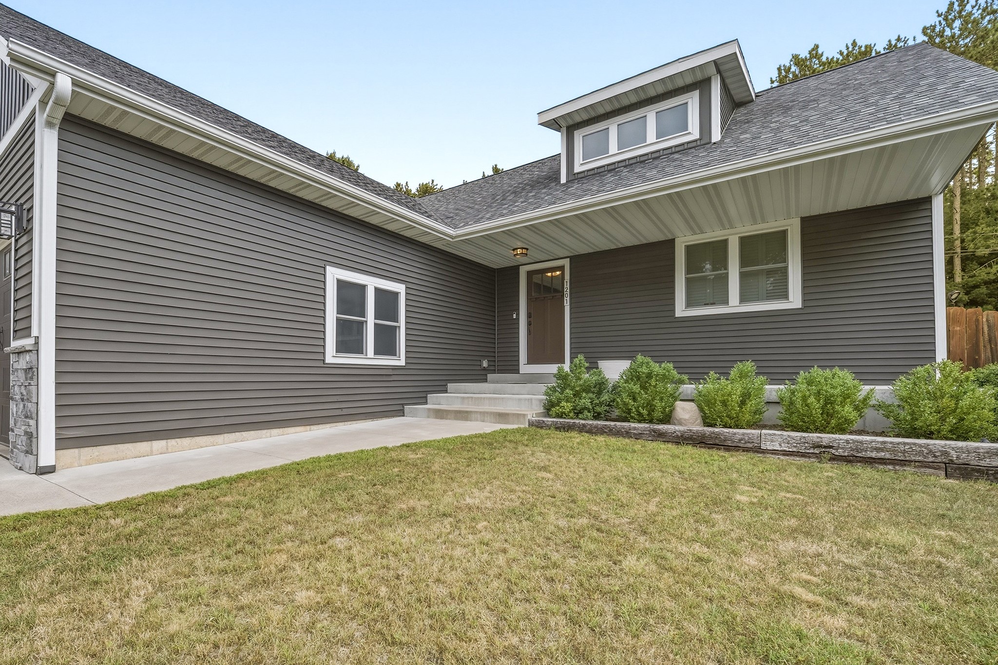 1201 Andover Avenue Property Photo 47