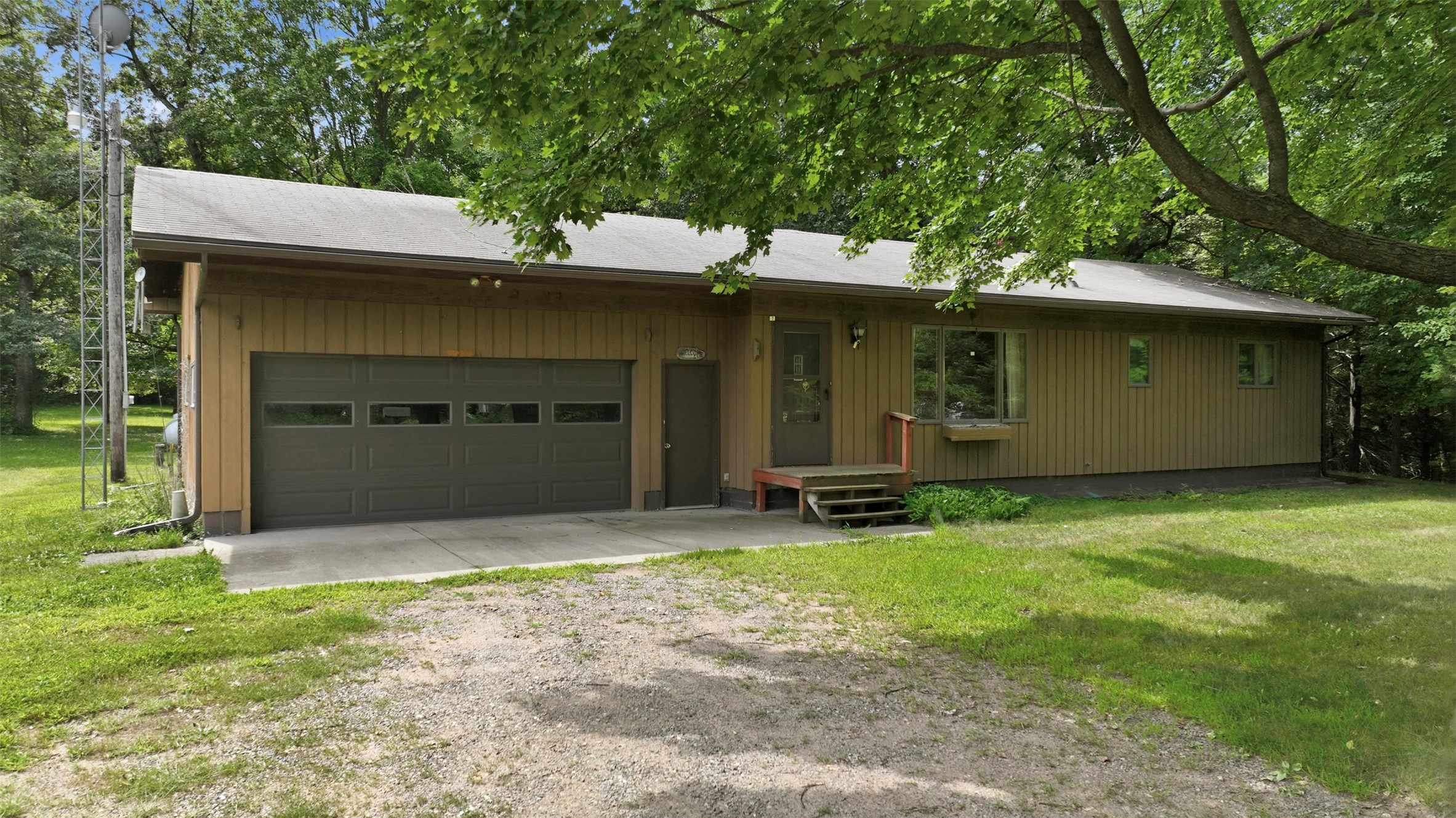 W16275 County Road D Property Photo 1
