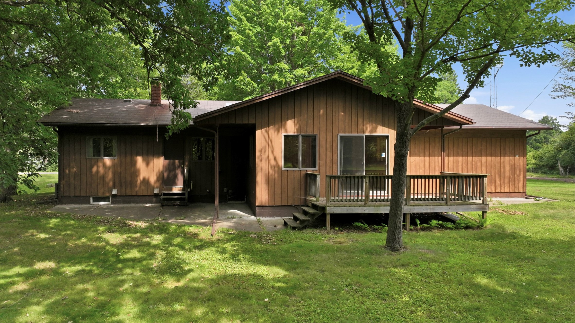 W16275 County Road D Property Photo 3