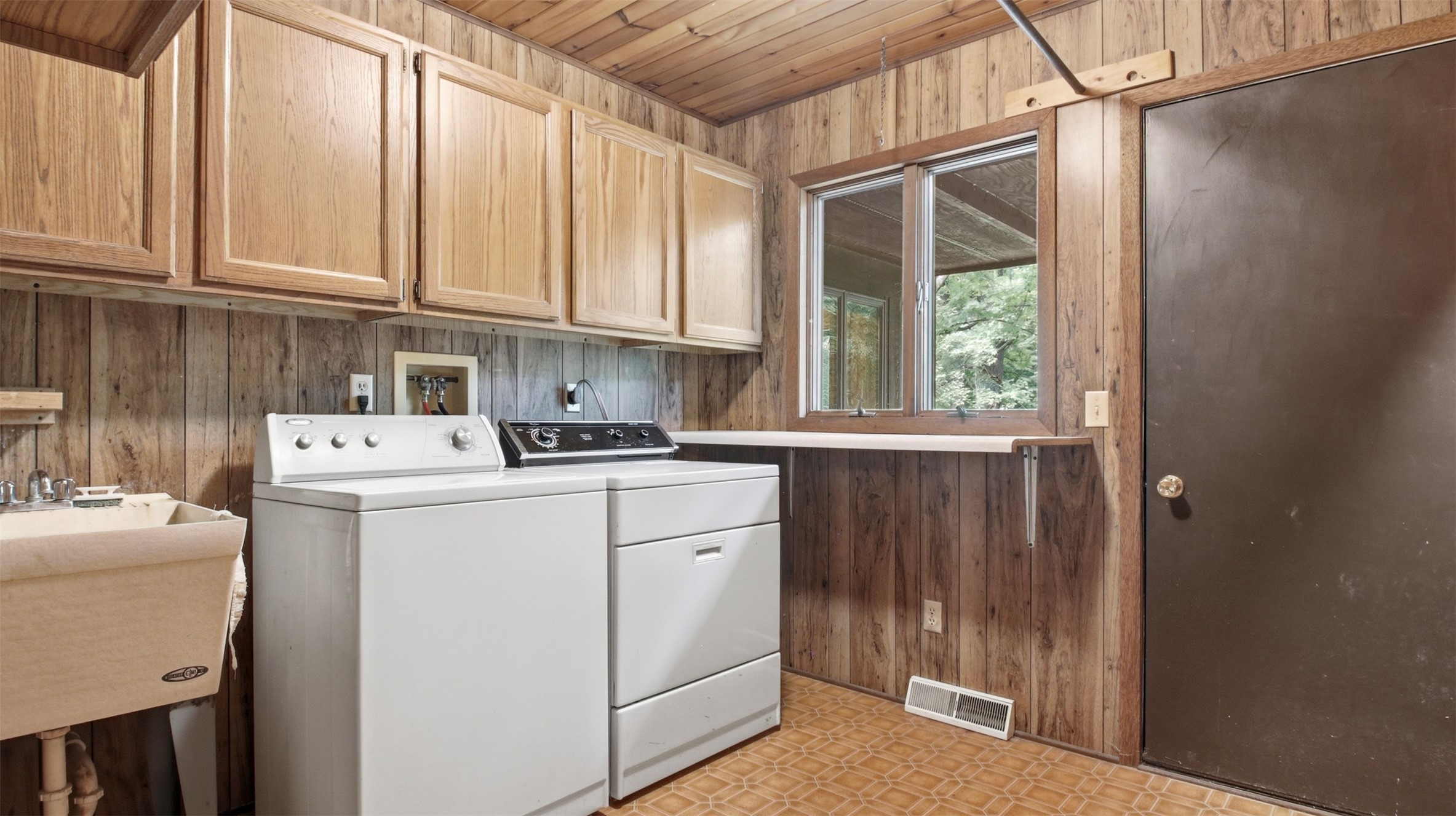 W16275 County Road D Property Photo 20