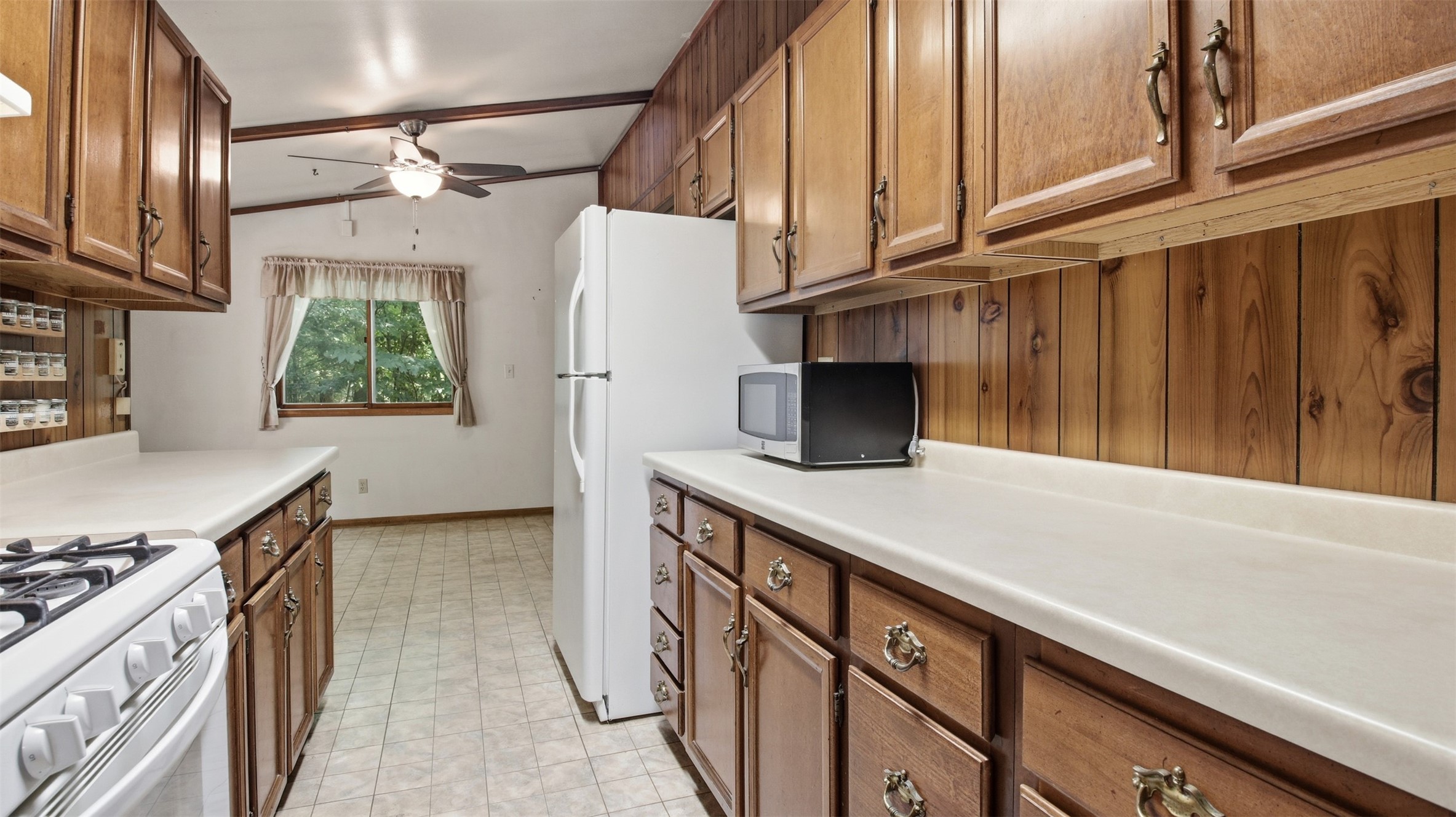 12018 N Upper A Property Photo 5