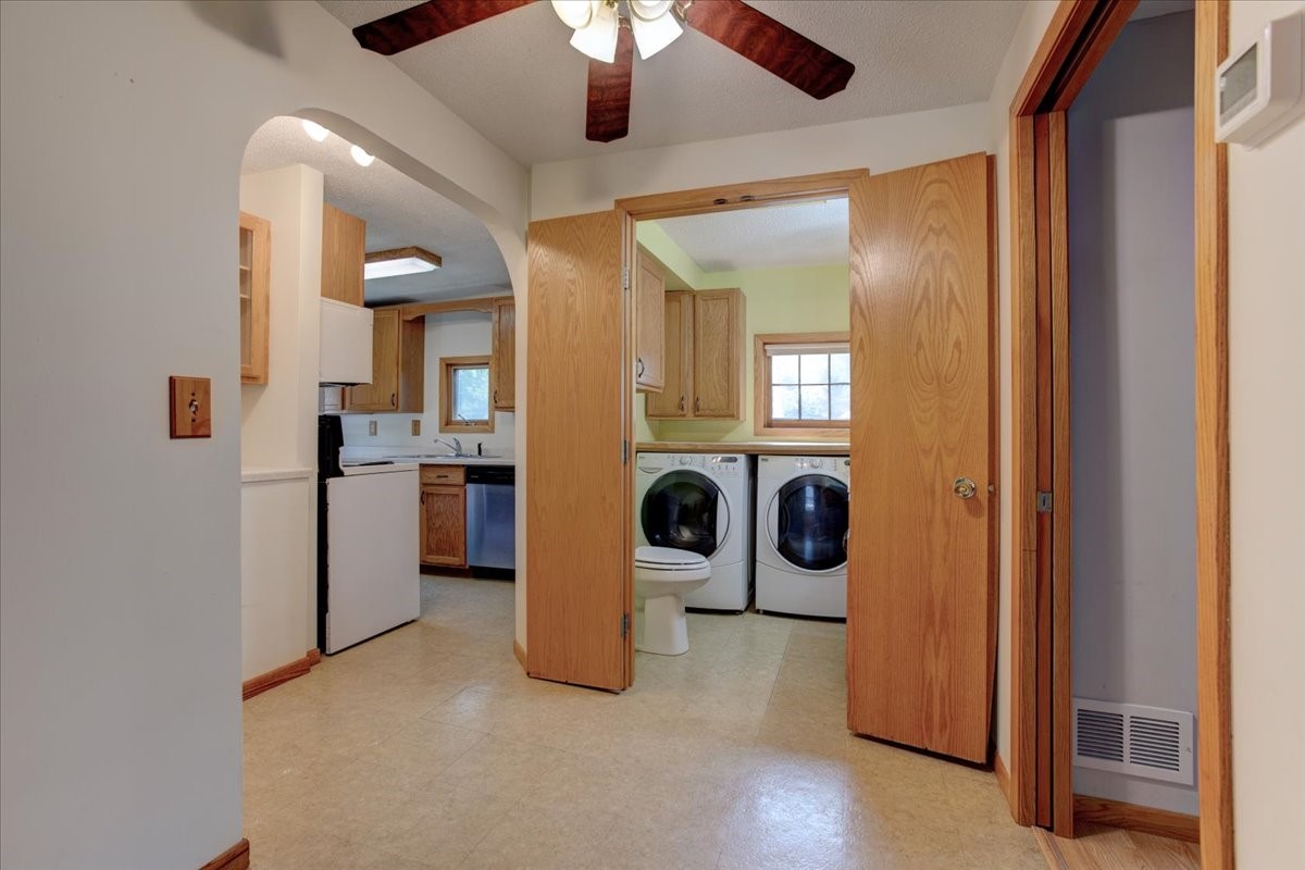 855 Stout Street Ne Property Photo 17