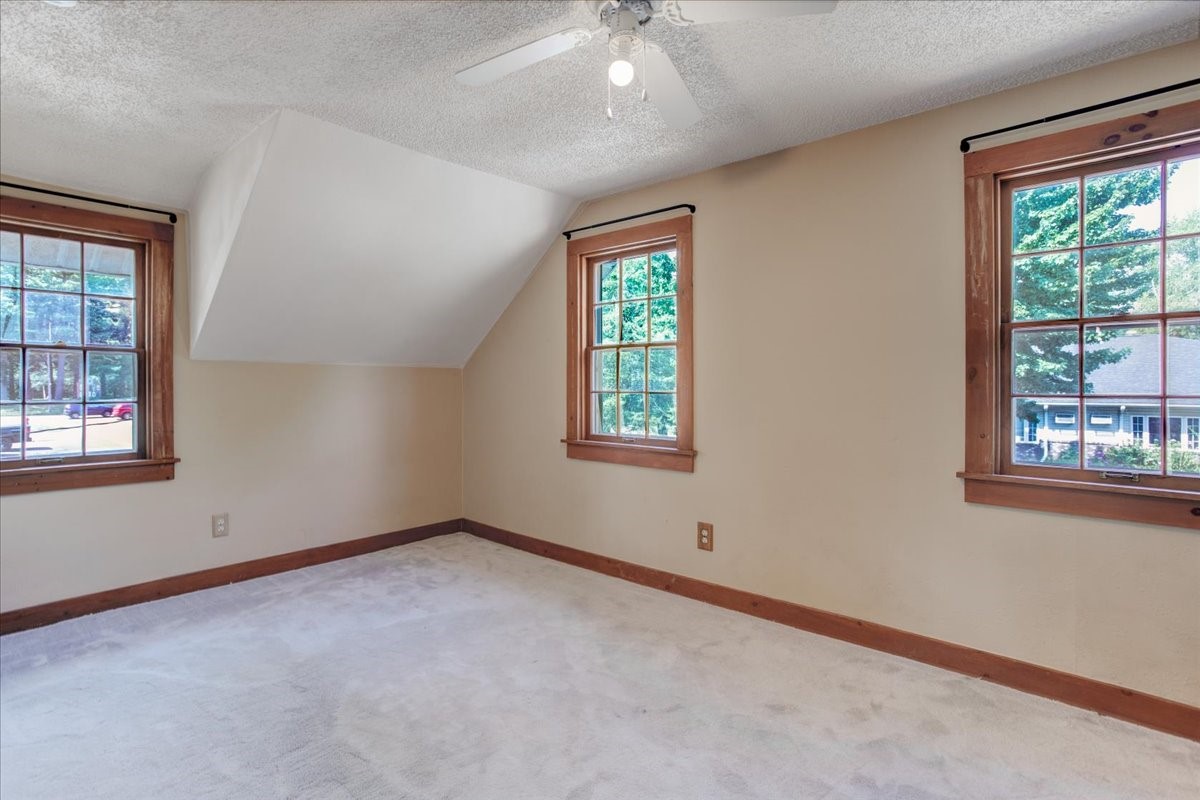 855 Stout Street Ne Property Photo 21