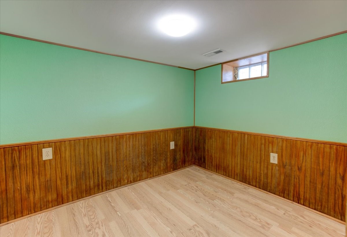 855 Stout Street Ne Property Photo 27