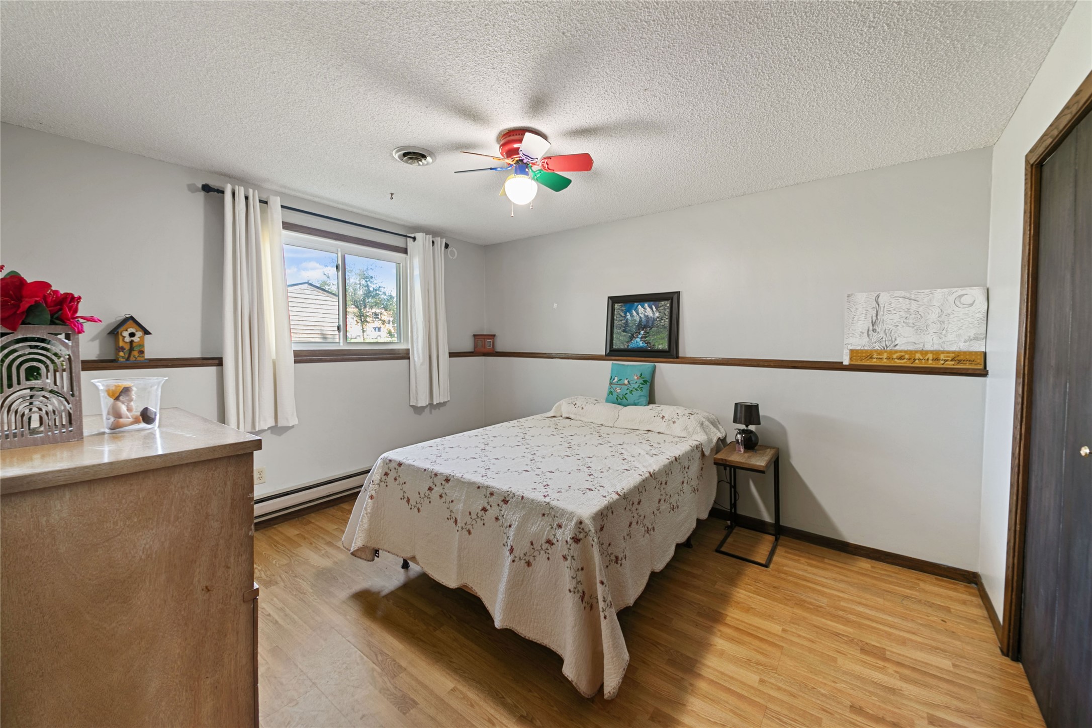 321 W Warner Street Property Photo 18