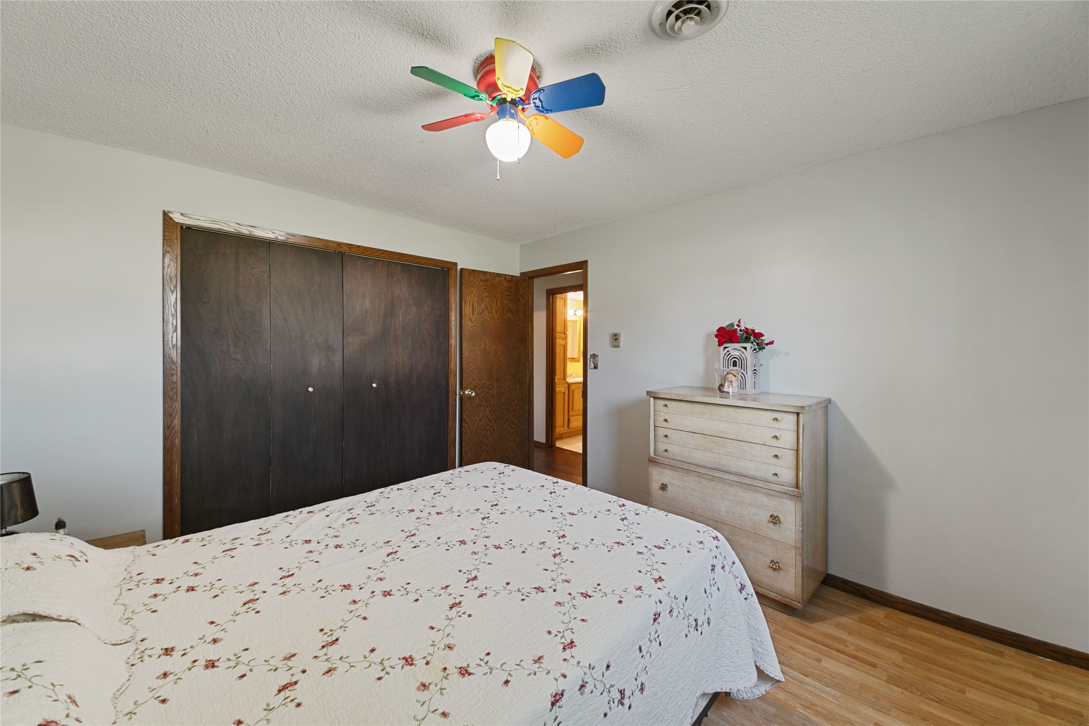 321 W Warner Street Property Photo 20
