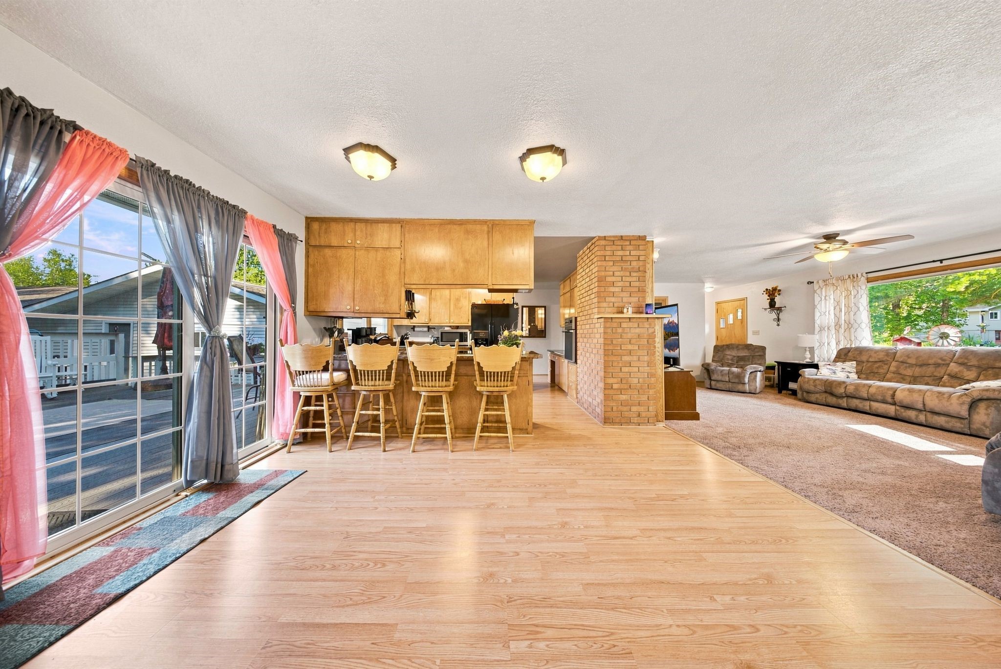 407 1st Avenue W Property Photo 14