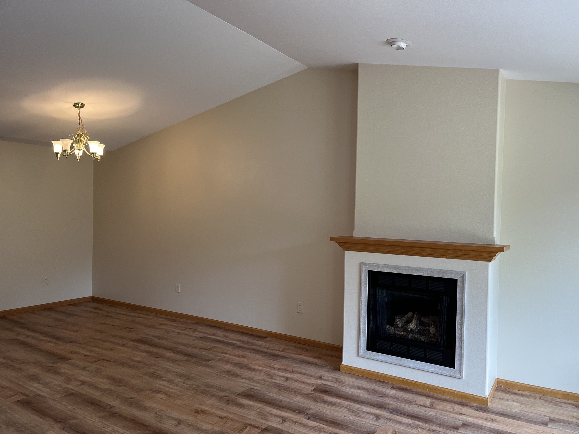4326 W Robin Meadows Lane Property Photo 7