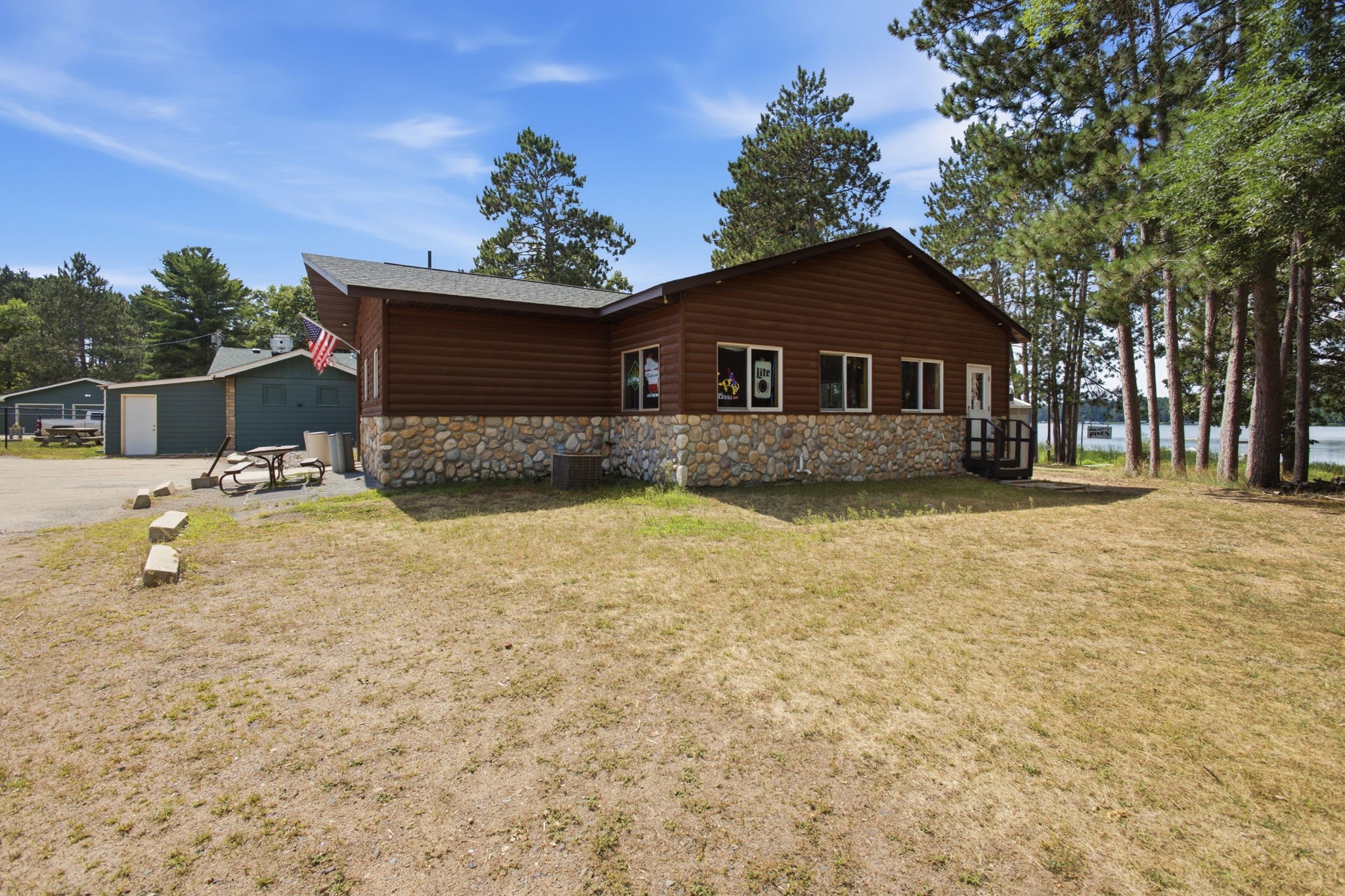 24787 Clam Lake Drive Property Photo 54