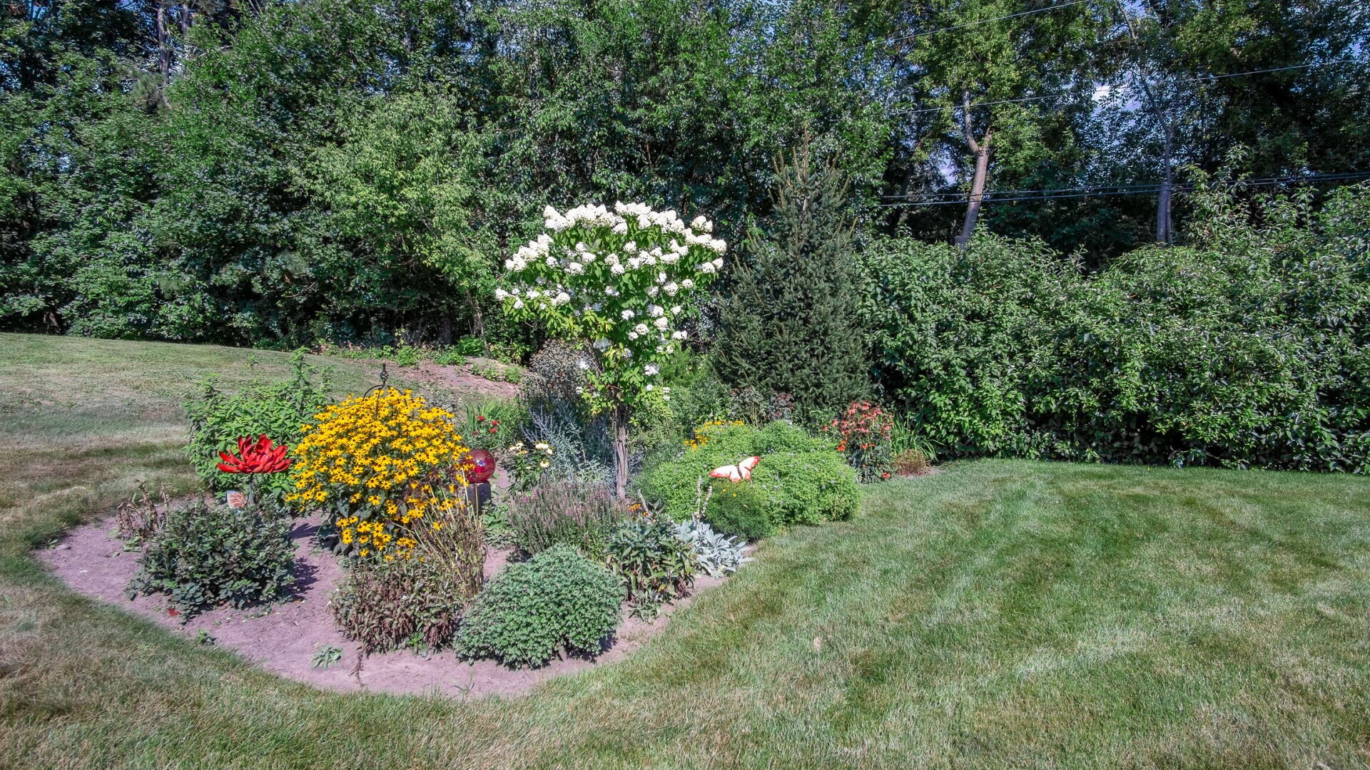2229 Orchard Place Property Photo 7