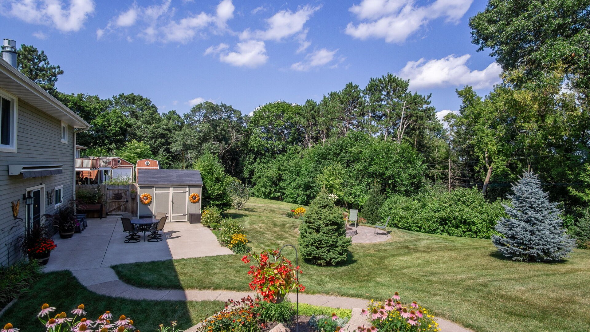 2229 Orchard Place Property Photo 13