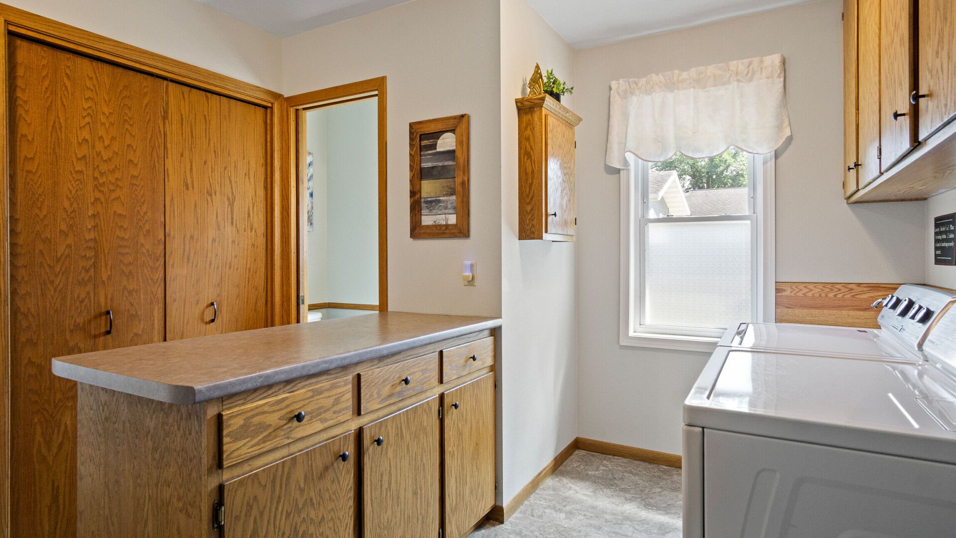 2229 Orchard Place Property Photo 18