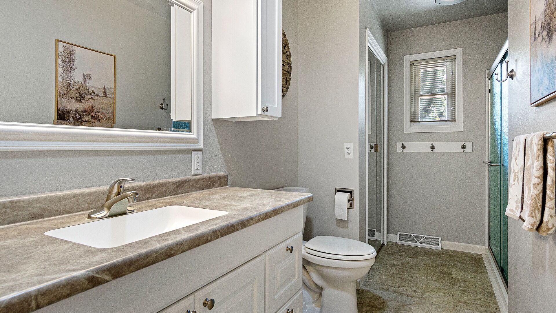 2229 Orchard Place Property Photo 23