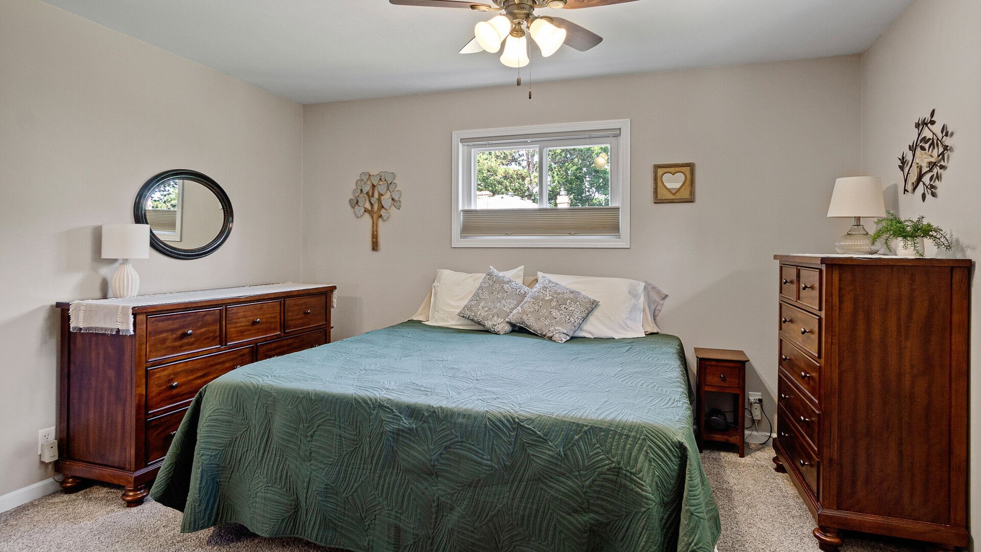 2229 Orchard Place Property Photo 28