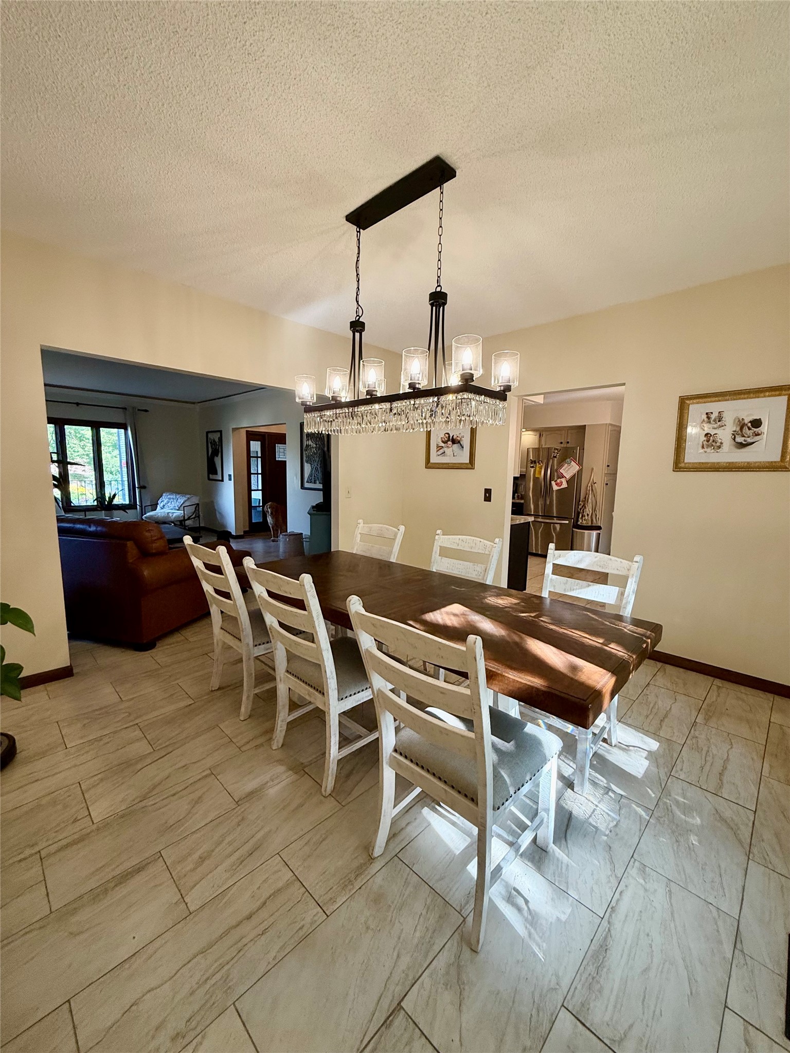 1011 Skyview Drive Property Photo 8