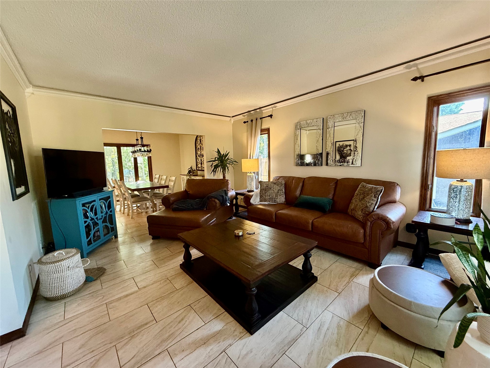 1011 Skyview Drive Property Photo 17