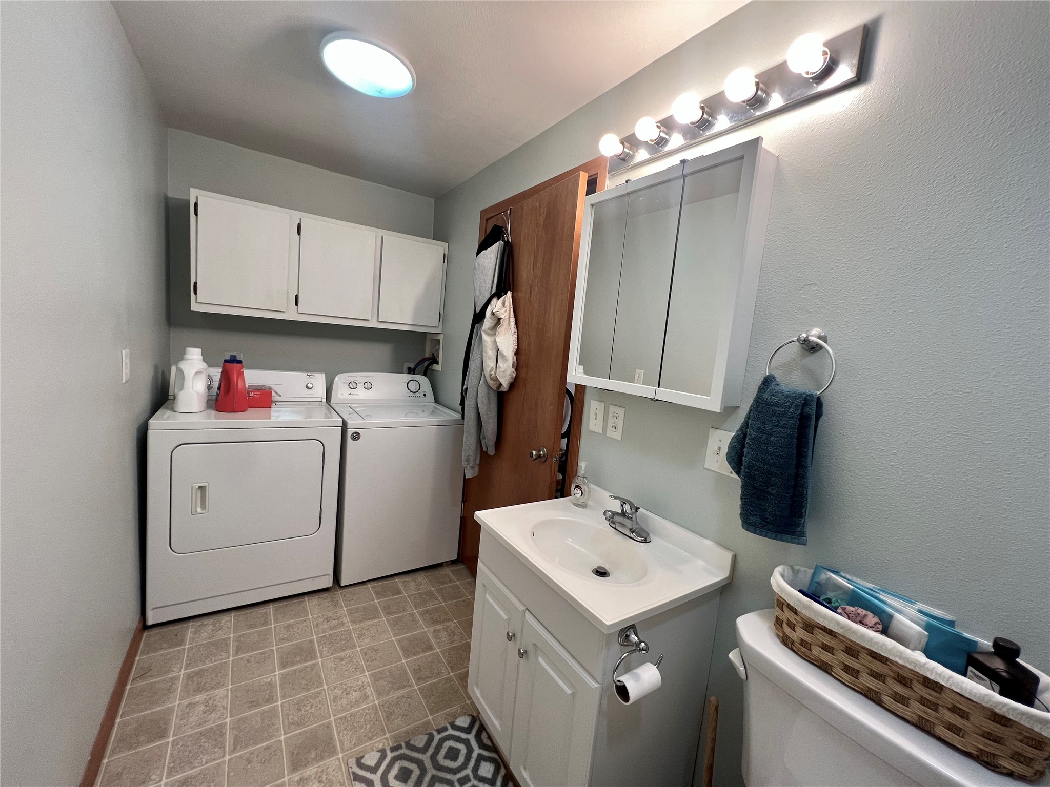 114 N Old 53 Property Photo 12