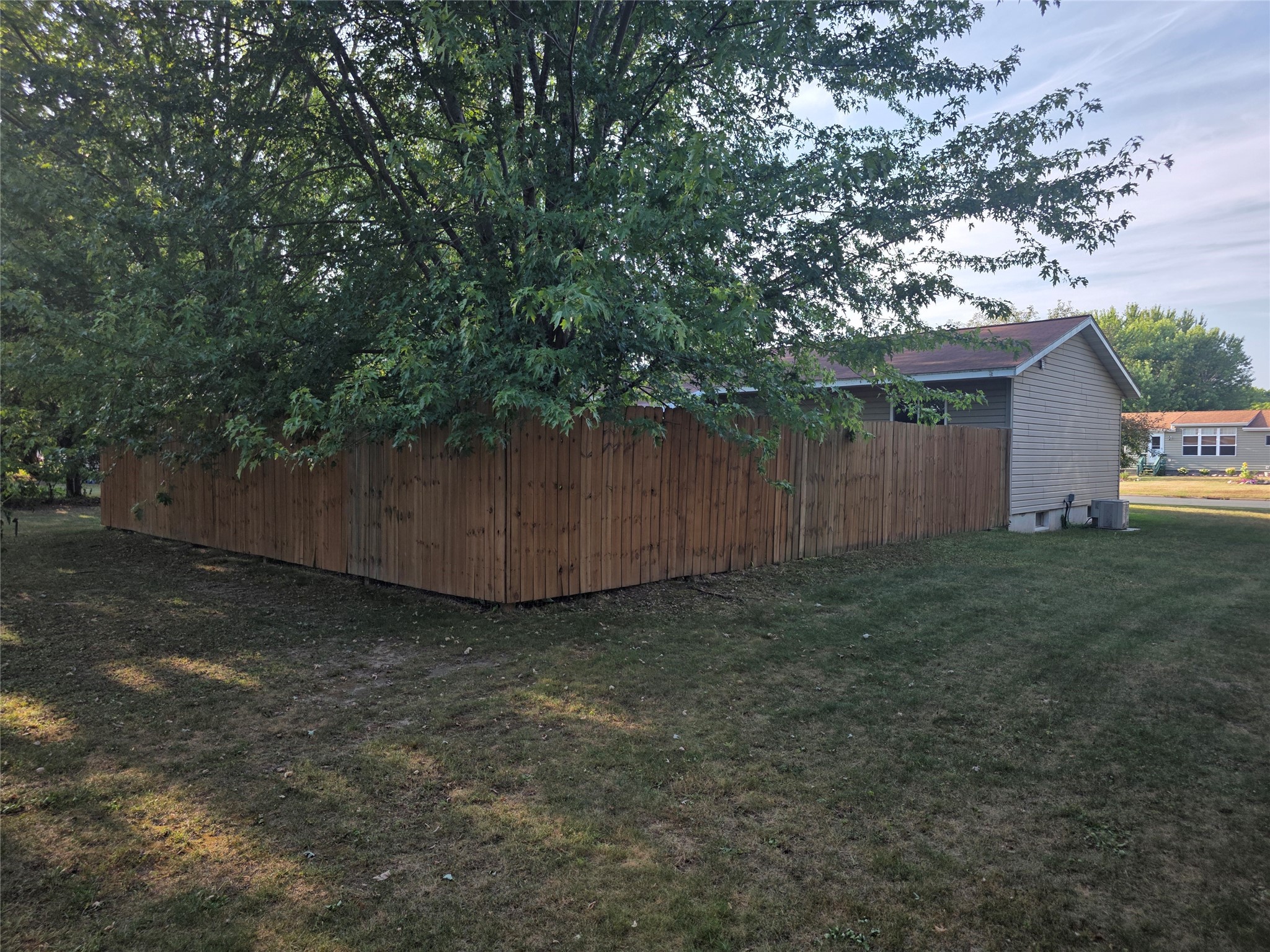 108 Golfview Avenue Property Photo 6