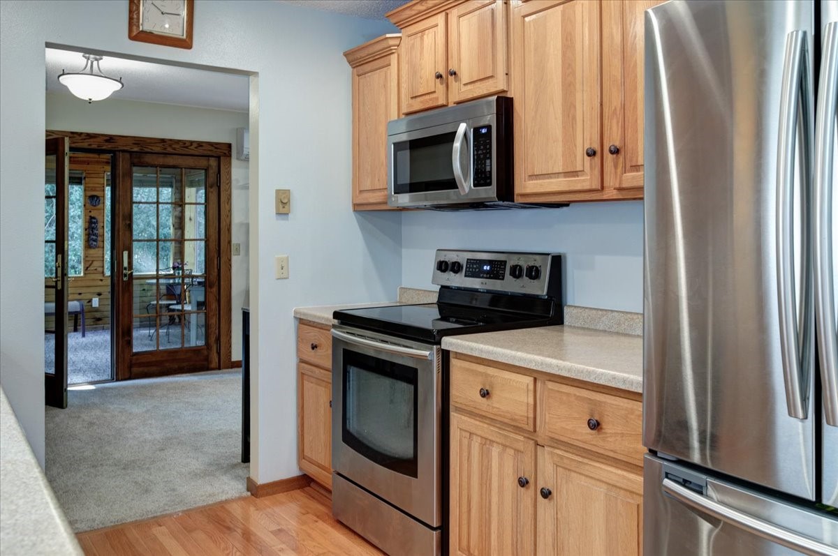 1604418 Property Photo 5